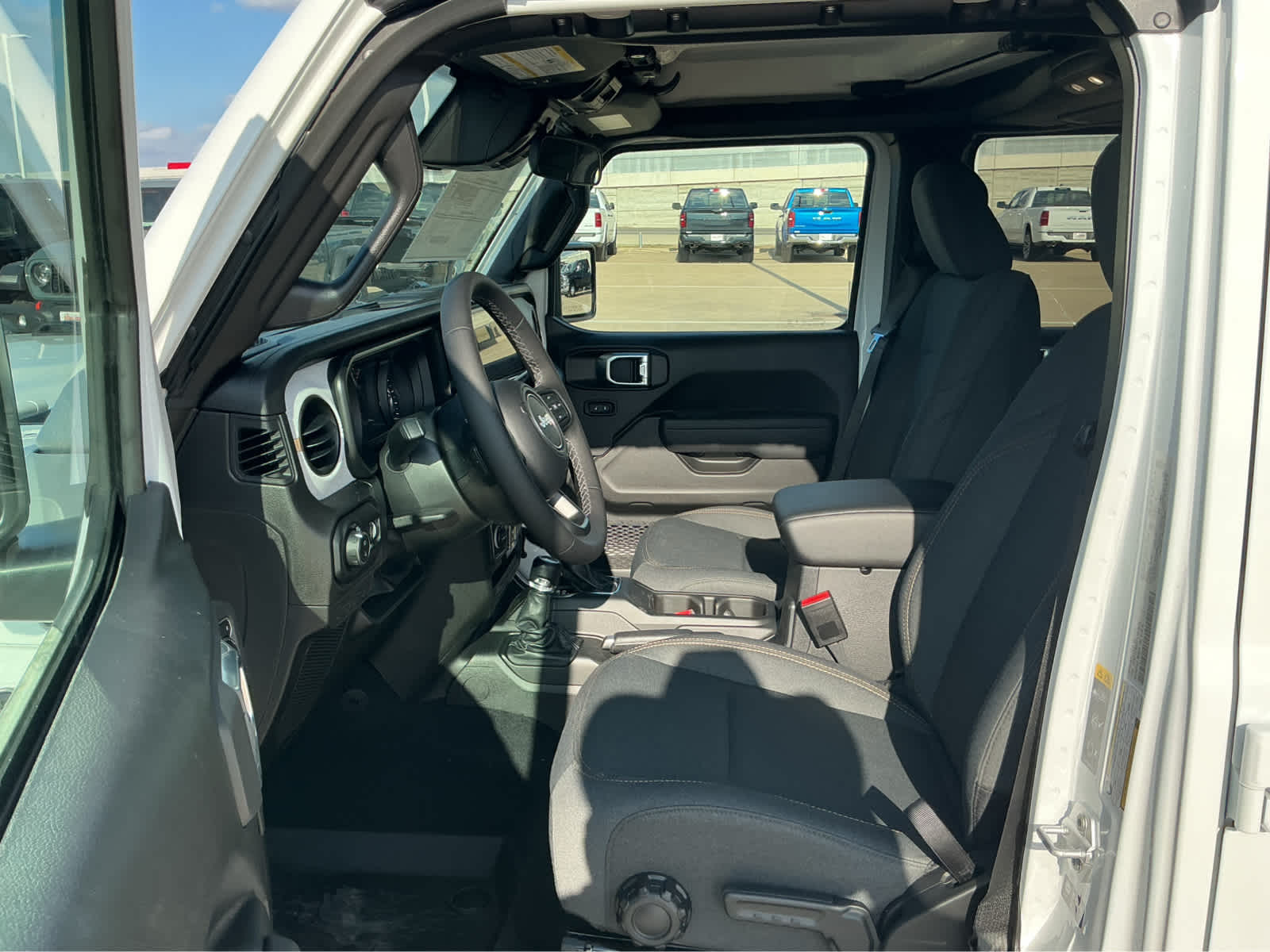 new 2026 Jeep Gladiator car, priced at $47,305