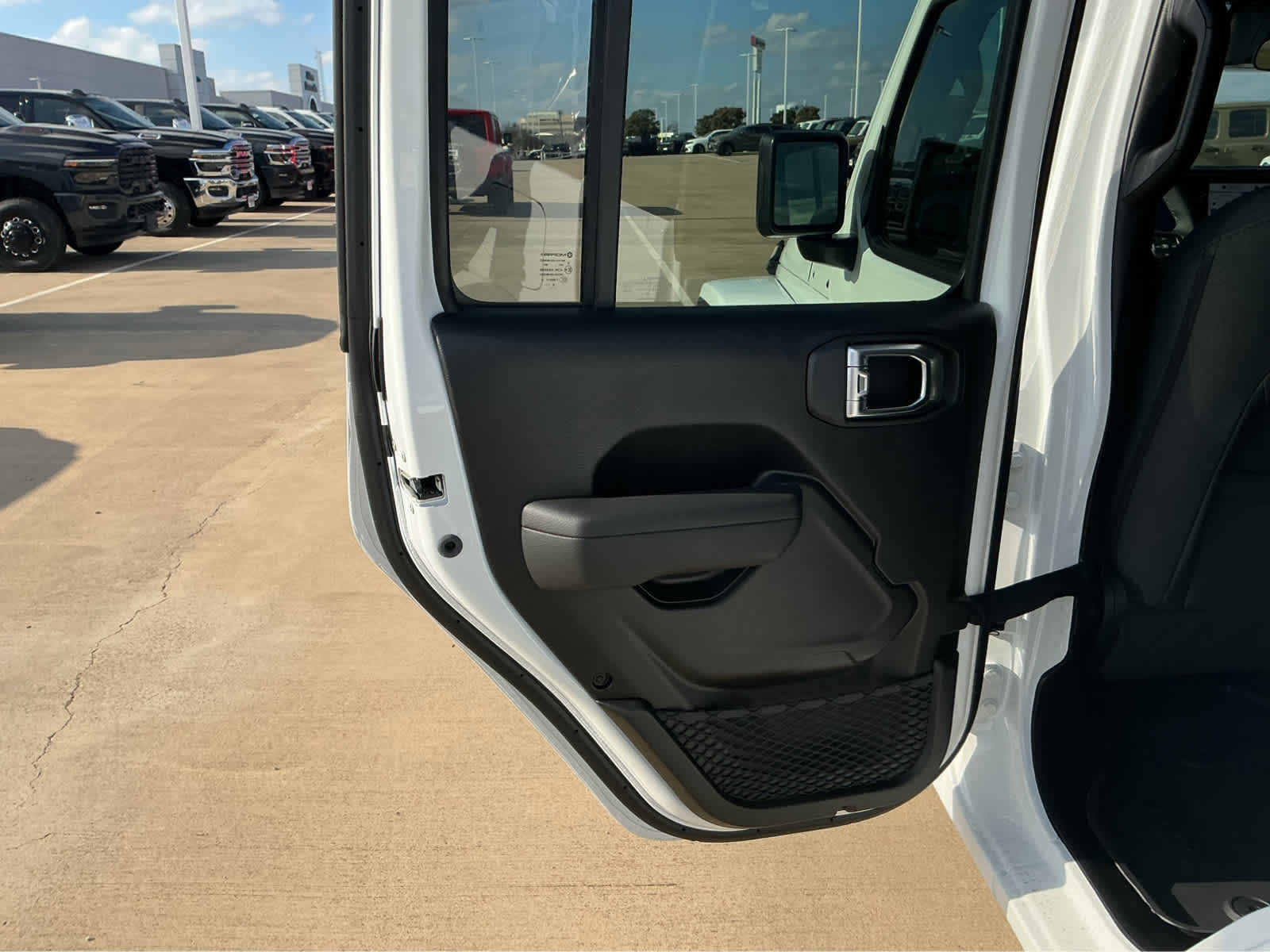 new 2026 Jeep Gladiator car, priced at $47,305