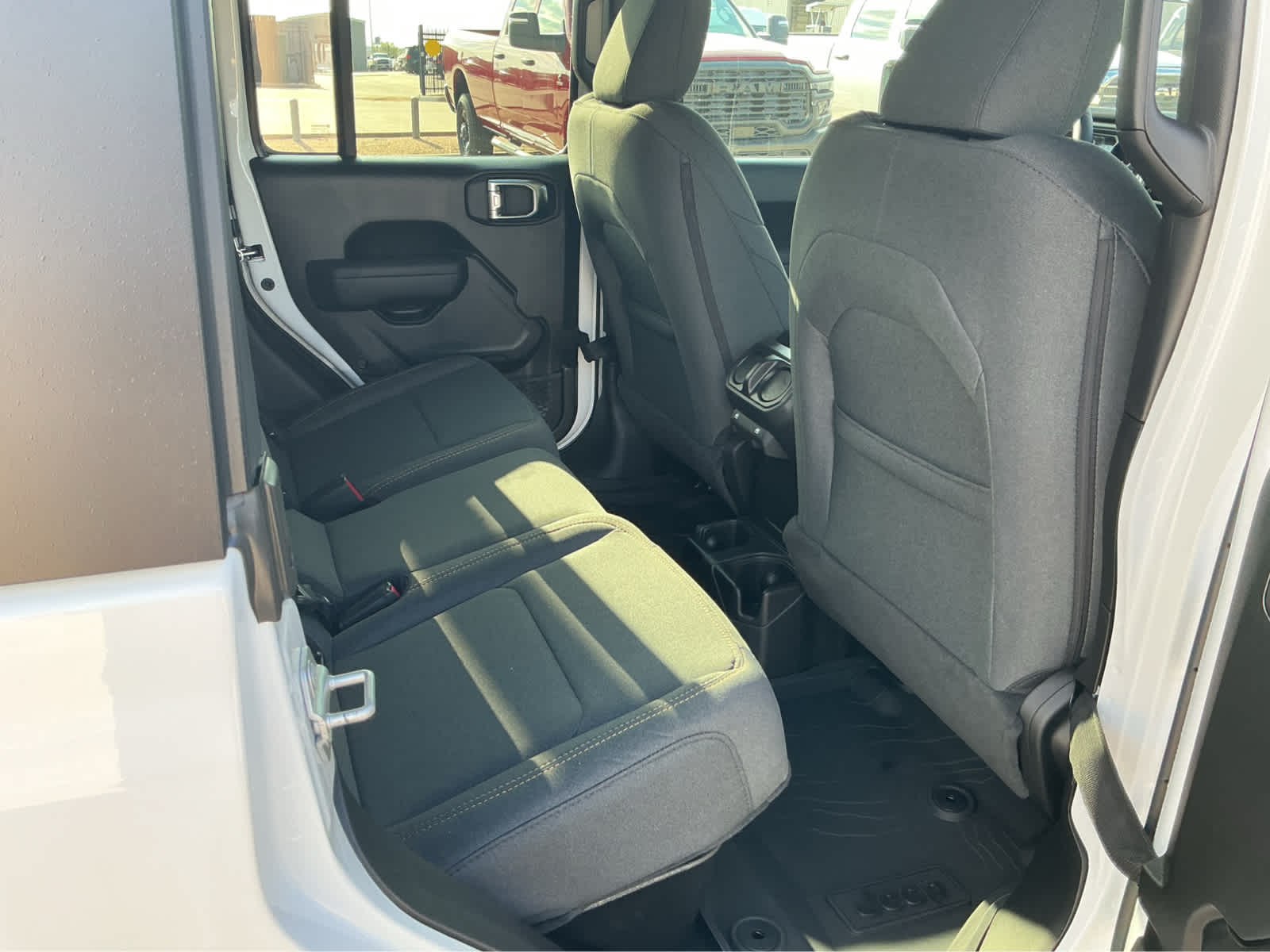 new 2026 Jeep Gladiator car, priced at $47,305