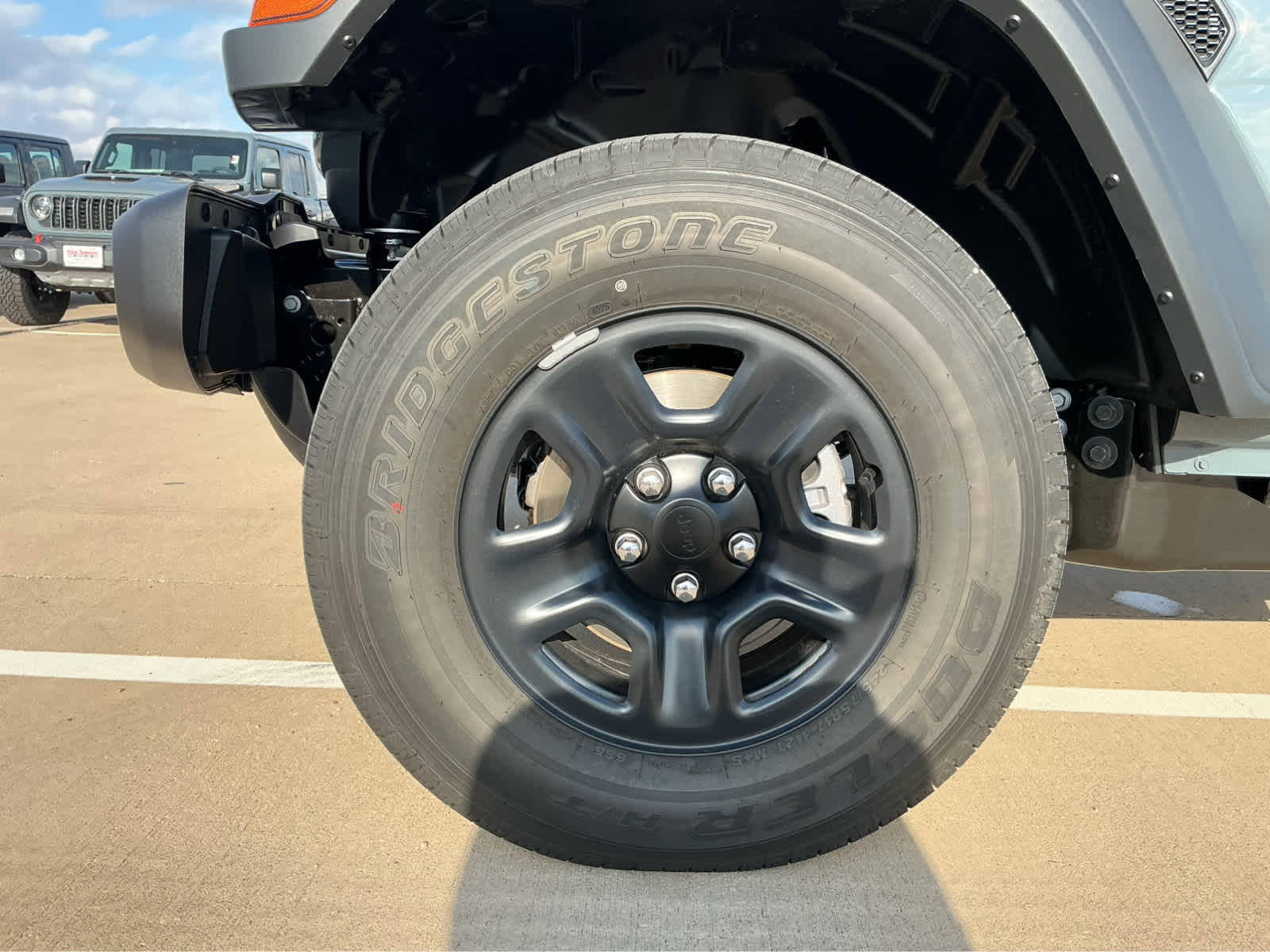 new 2026 Jeep Gladiator car, priced at $39,999