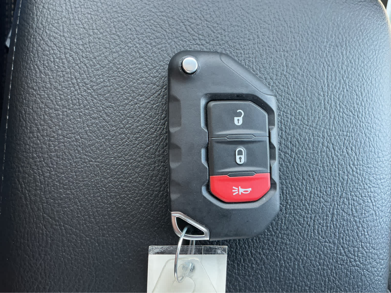 new 2026 Jeep Gladiator car, priced at $39,999