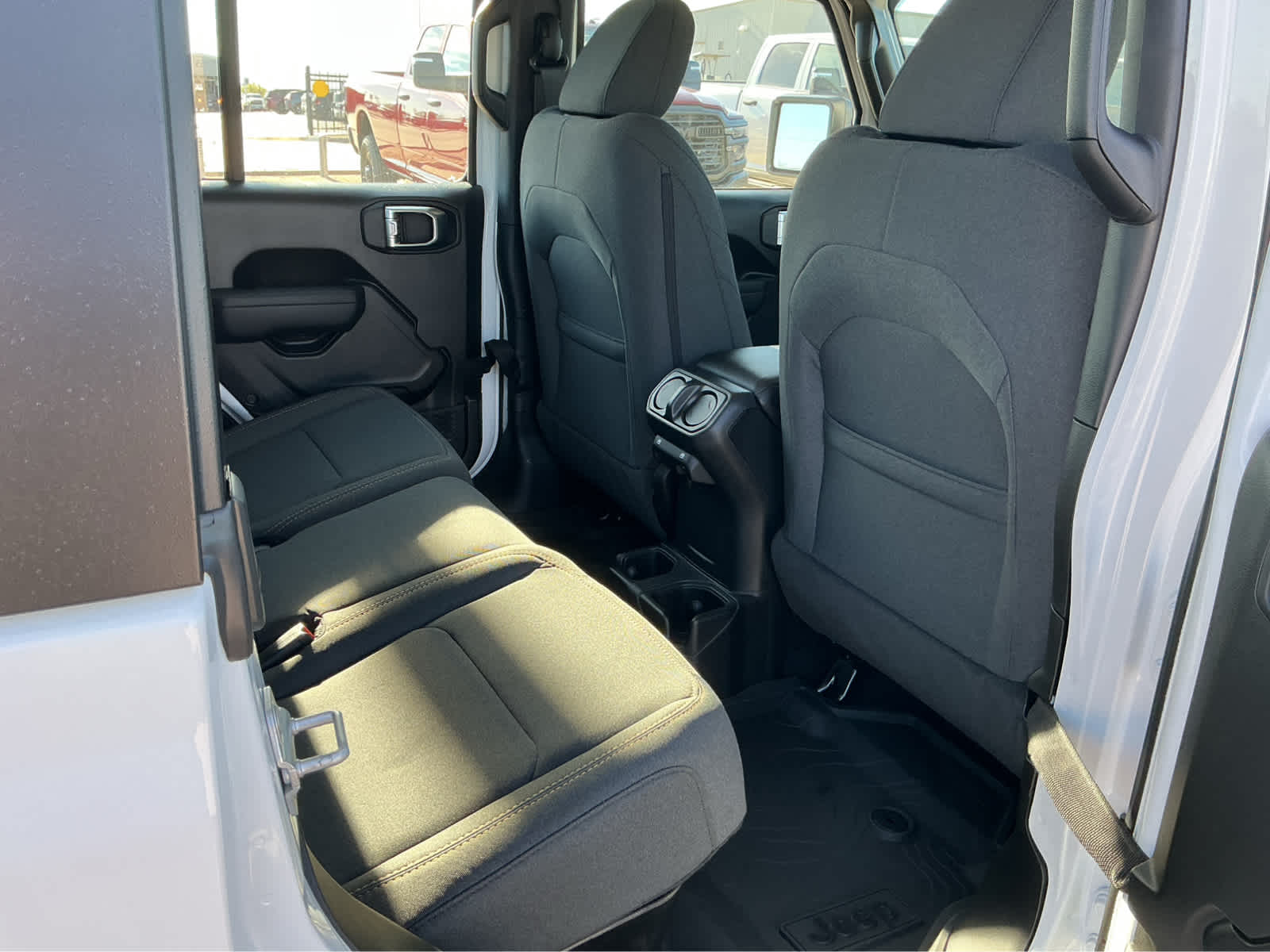 new 2026 Jeep Gladiator car, priced at $43,115