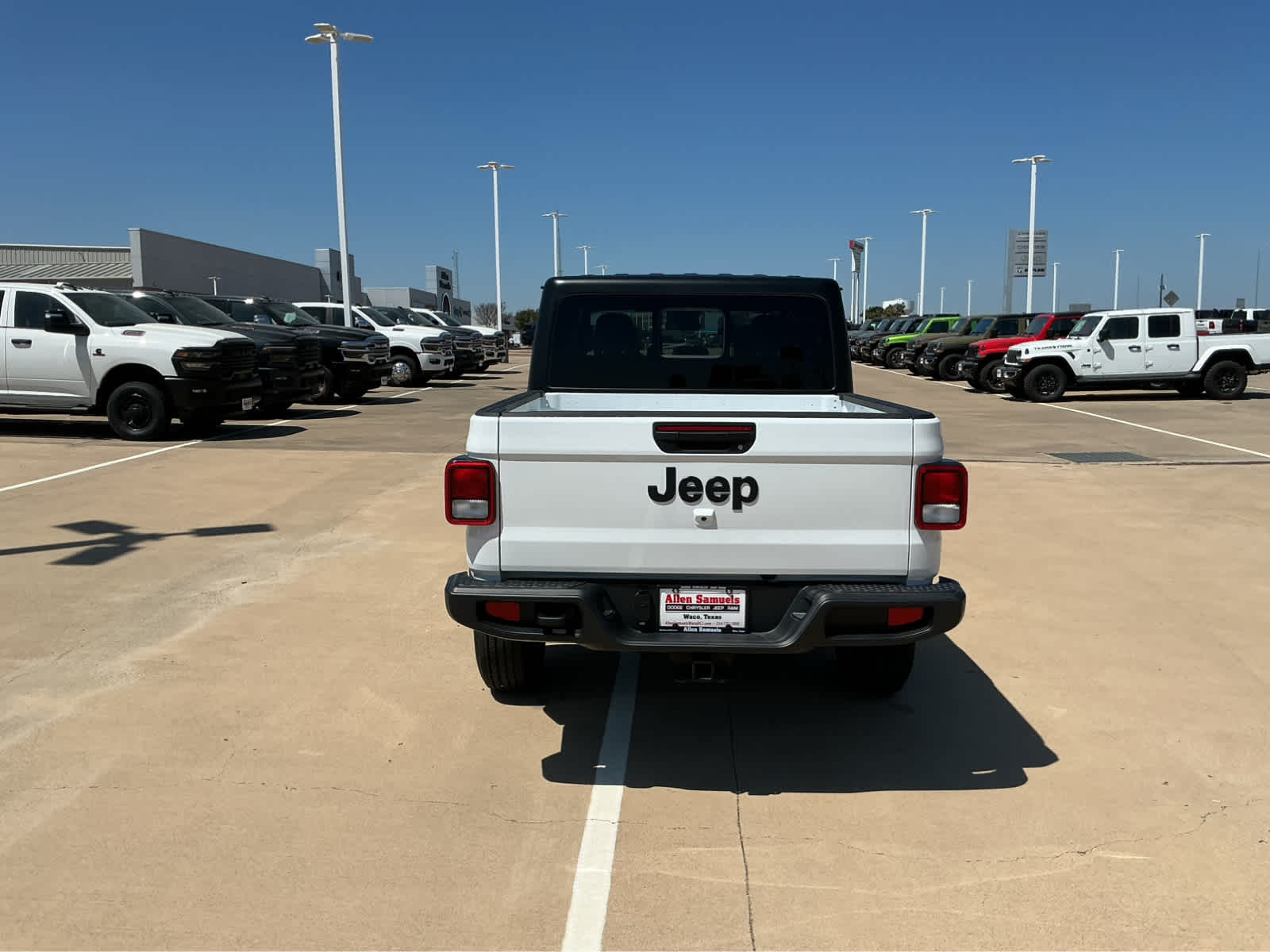 New Car 2025 Jeep Gladiator  Sport S For Sale Under $50,000 In Waco, Texas
