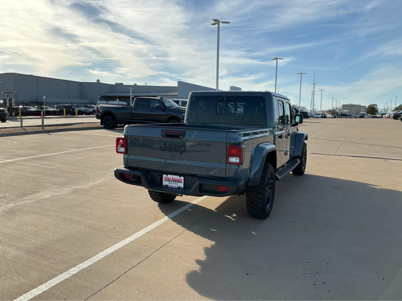 New Car 2025 Jeep Gladiator  Texas Trail For Sale Under $50,000 In Waco, Texas