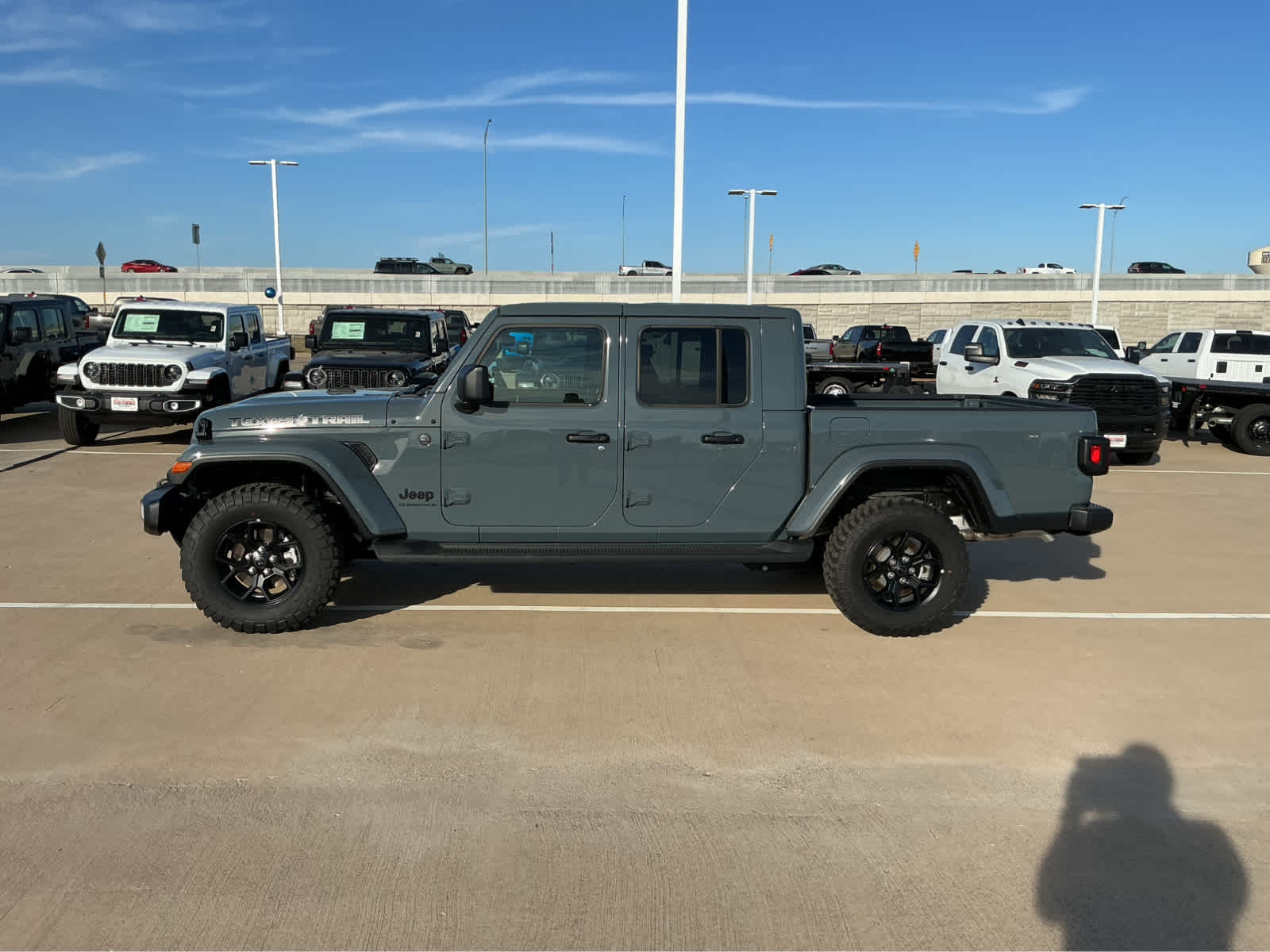 New Car 2025 Jeep Gladiator  Texas Trail For Sale Under $50,000 In Waco, Texas