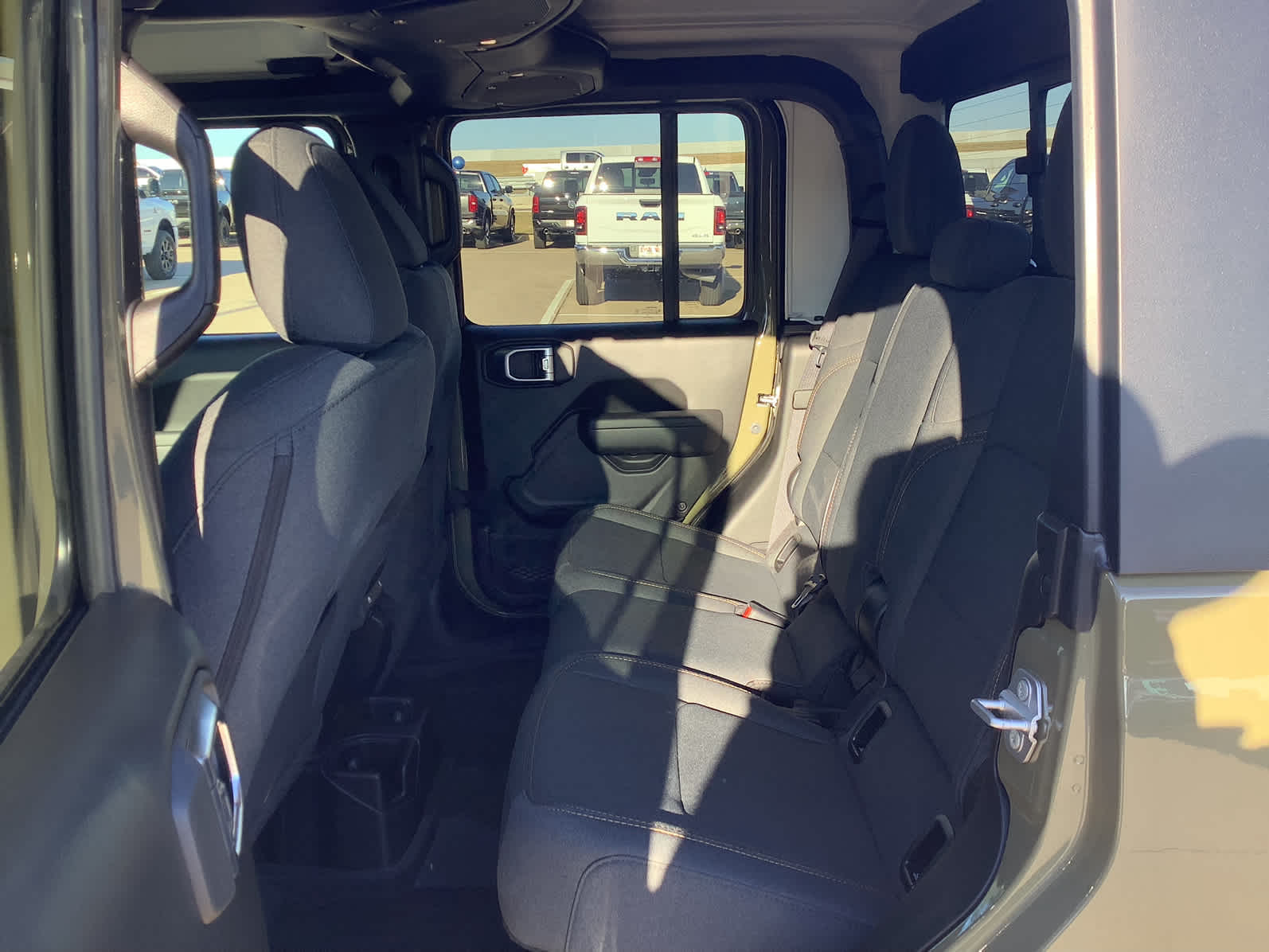 new 2026 Jeep Gladiator car, priced at $46,482