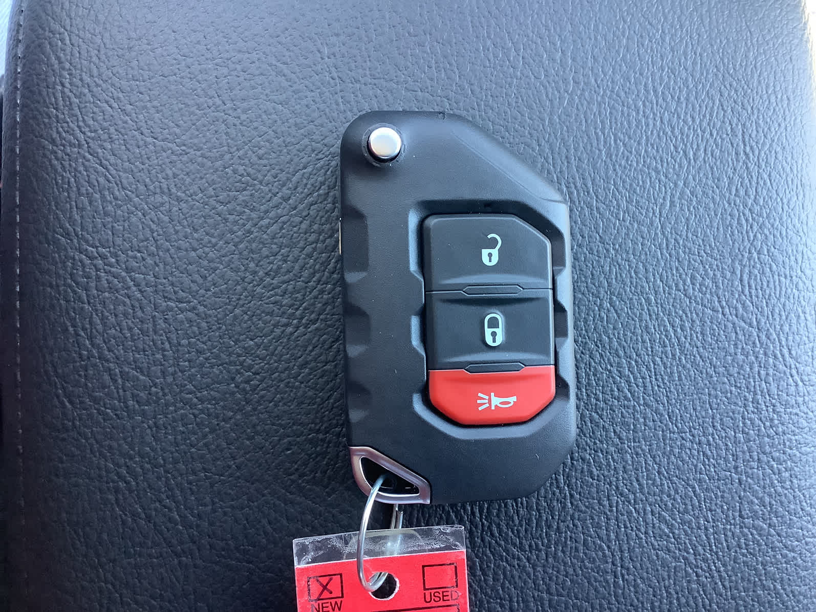 new 2026 Jeep Gladiator car, priced at $46,482