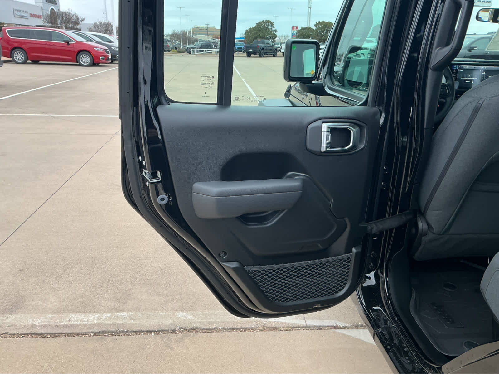 new 2026 Jeep Gladiator car, priced at $40,204