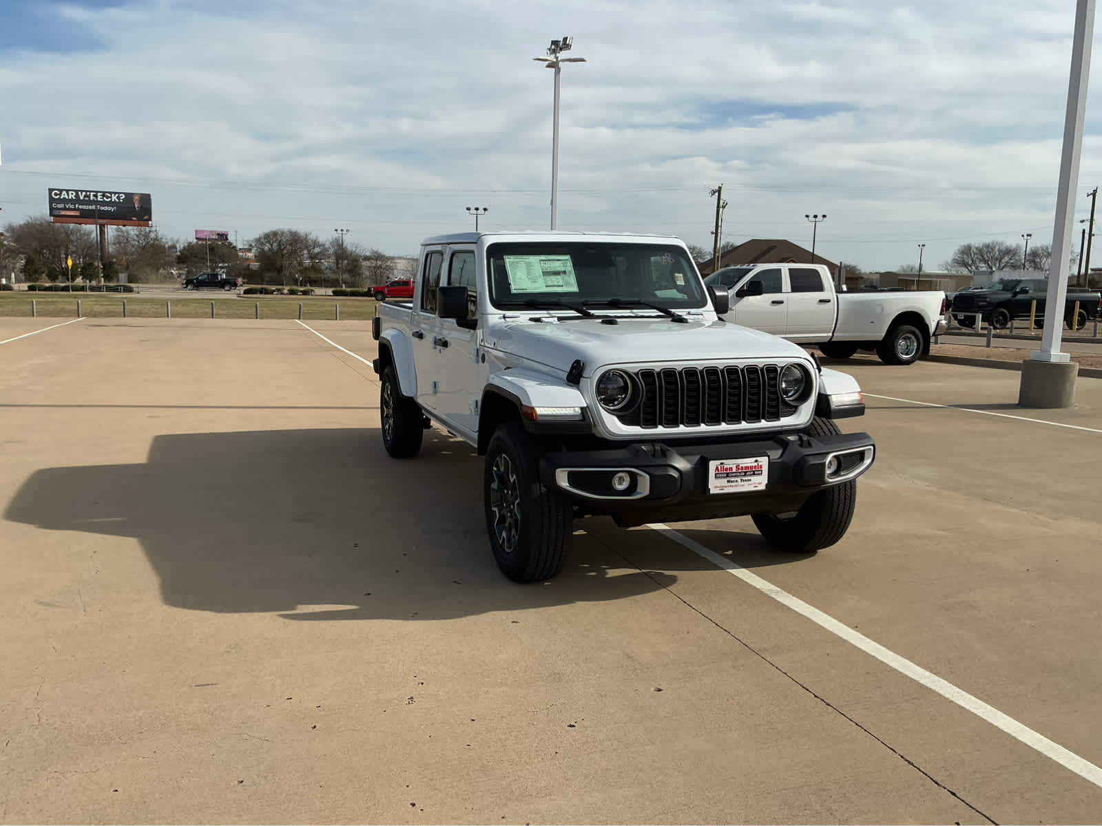 new 2026 Jeep Gladiator car, priced at $45,253