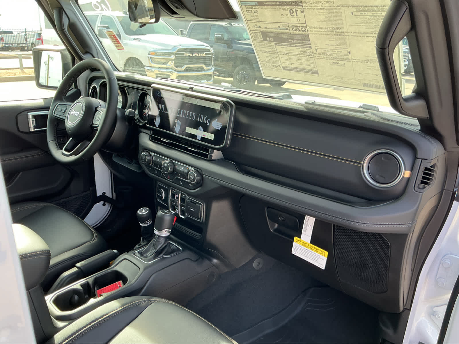 new 2026 Jeep Gladiator car, priced at $45,253