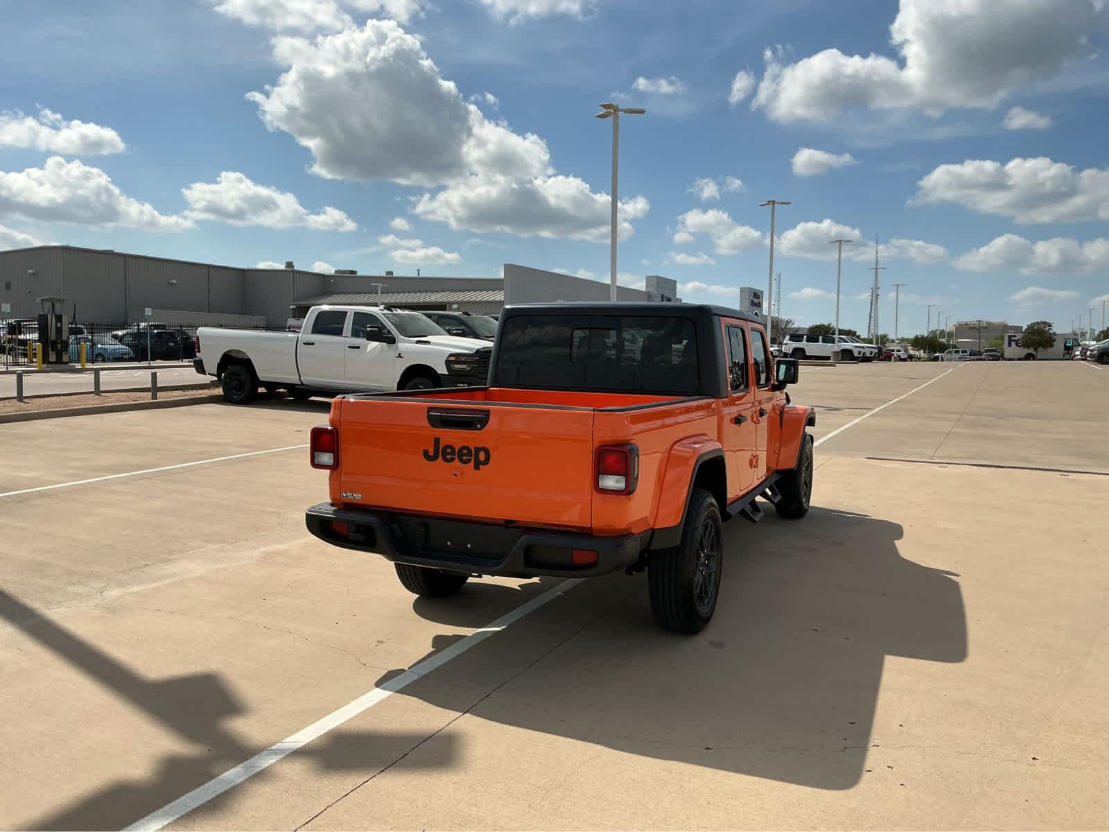 Used Car 2025 Jeep Gladiator  Sport S For Sale Under $40,000 In Waco, Texas