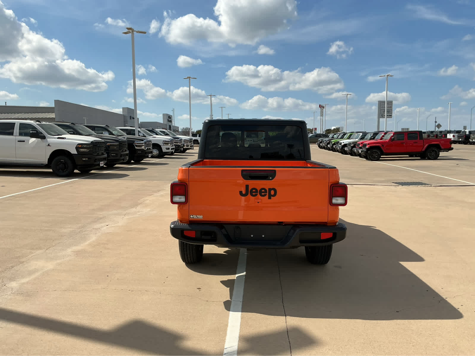 Used Car 2025 Jeep Gladiator  Sport S For Sale Under $40,000 In Waco, Texas