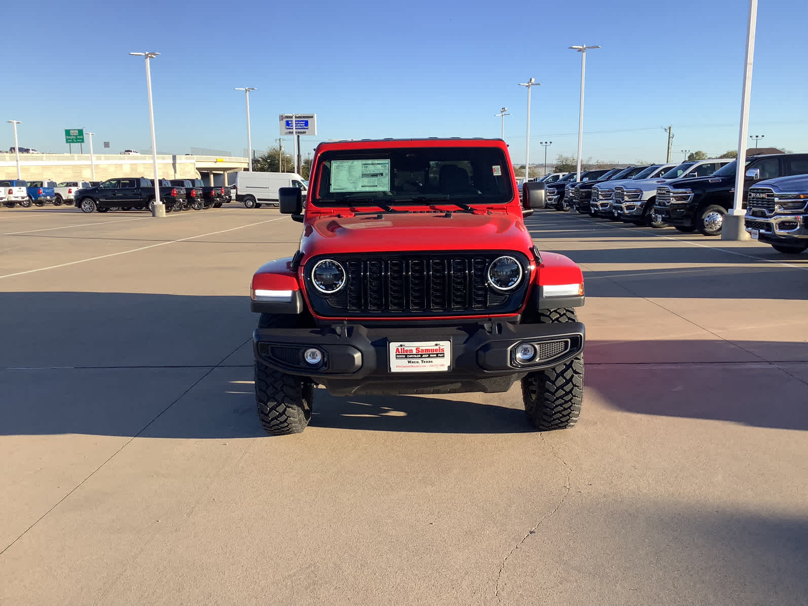 new 2026 Jeep Gladiator car, priced at $46,482