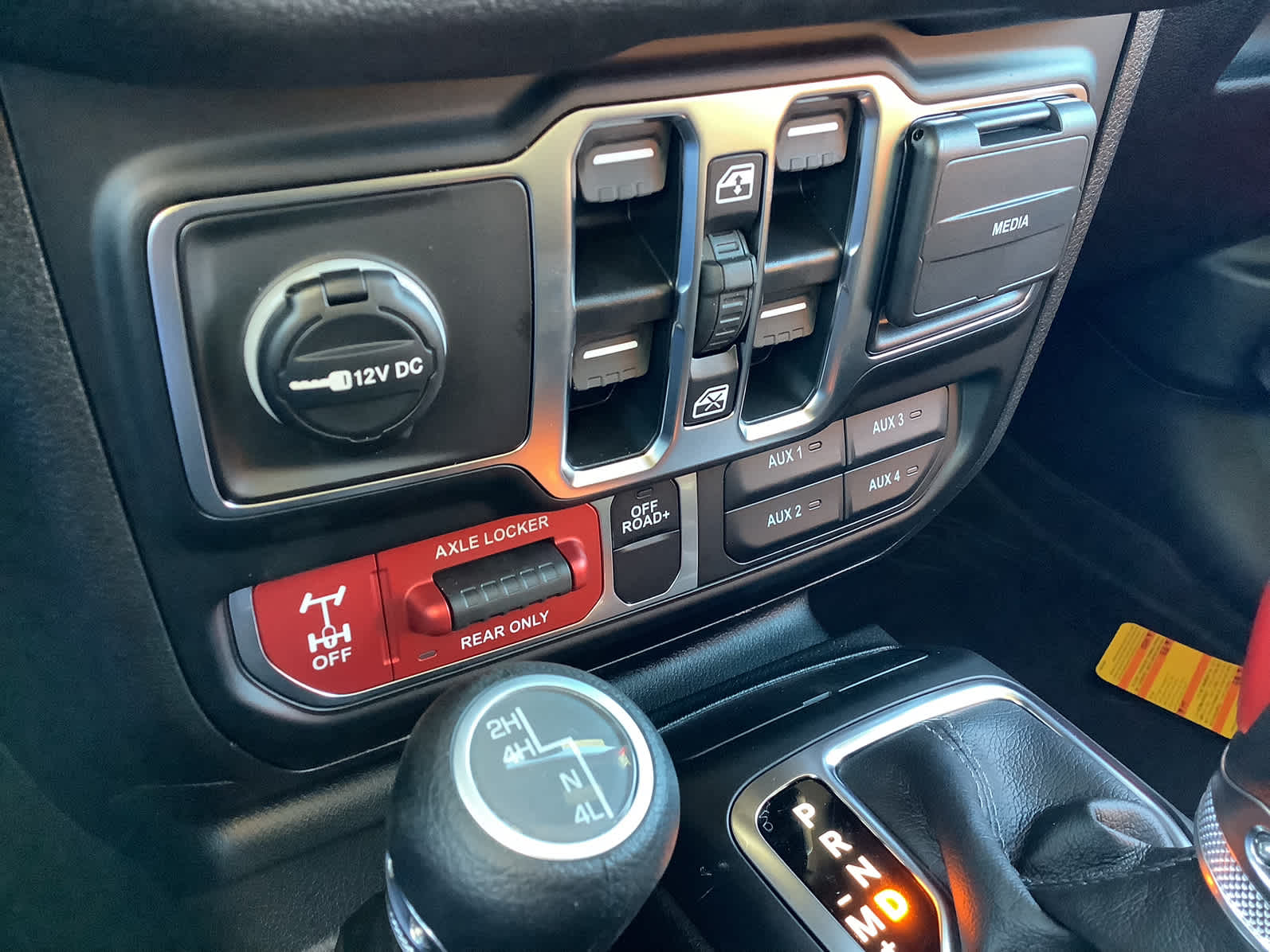 new 2026 Jeep Gladiator car, priced at $46,482