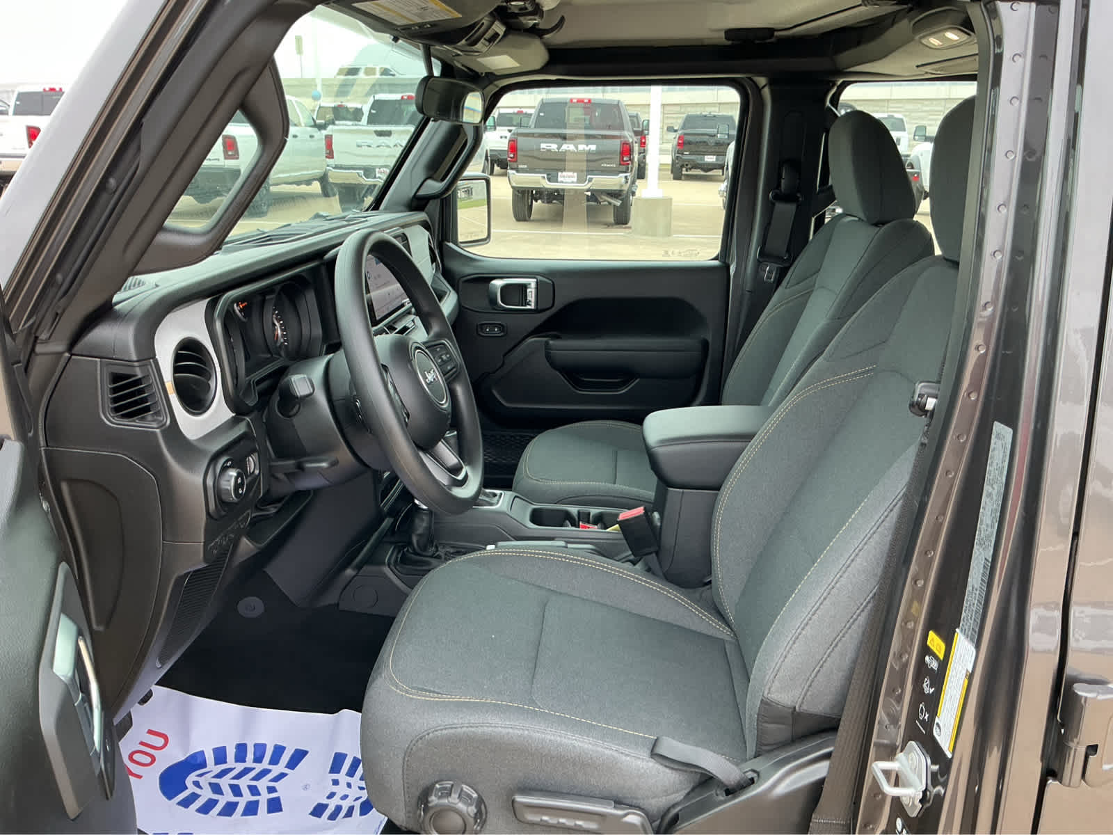 new 2026 Jeep Gladiator car, priced at $44,375
