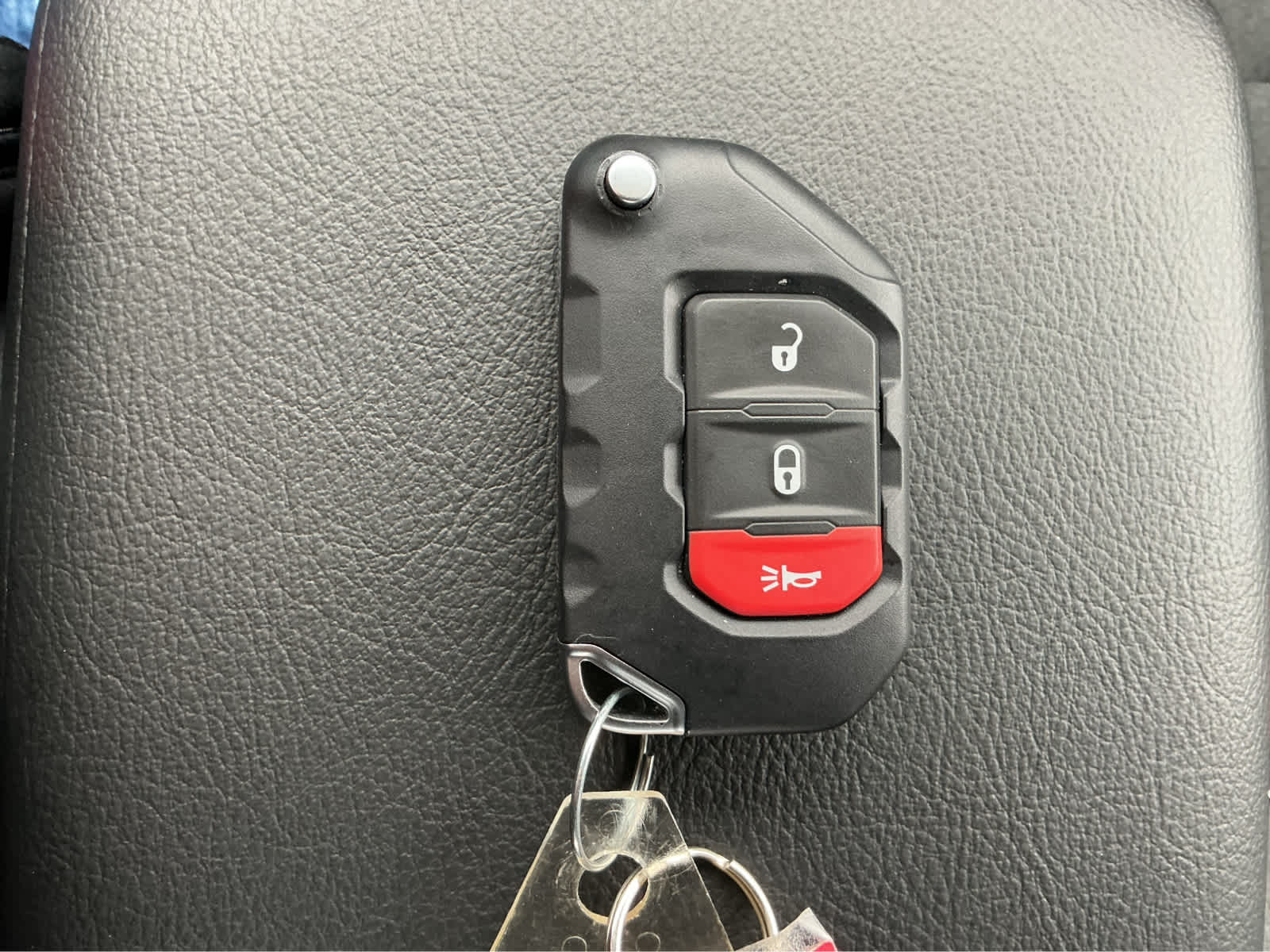 new 2026 Jeep Gladiator car, priced at $44,375