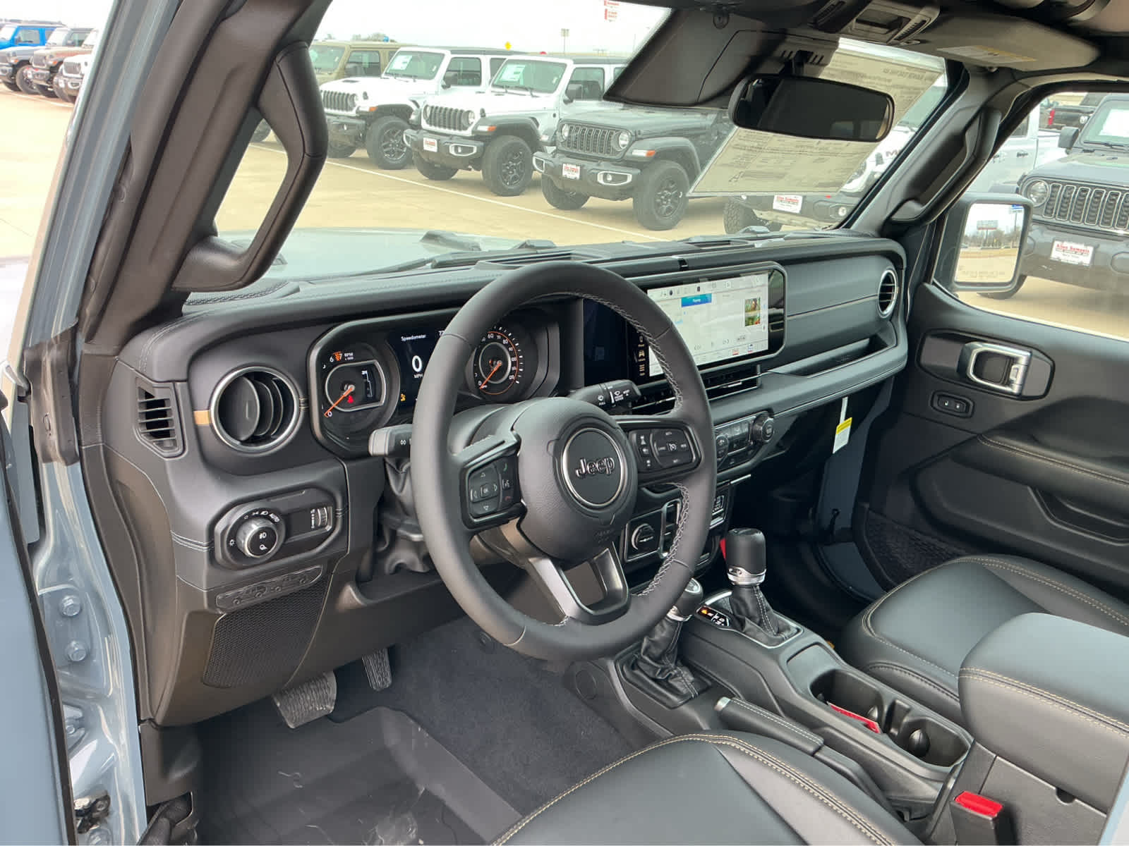 new 2026 Jeep Gladiator car, priced at $45,678