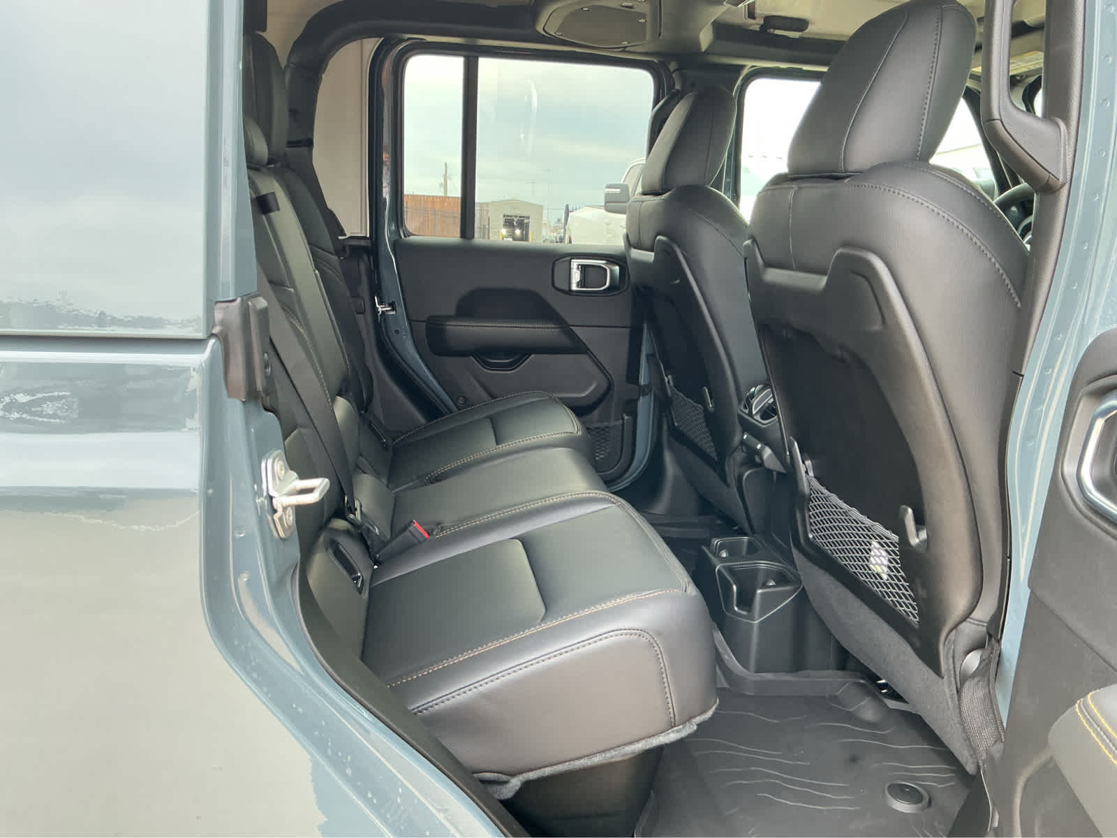 new 2026 Jeep Gladiator car, priced at $45,678