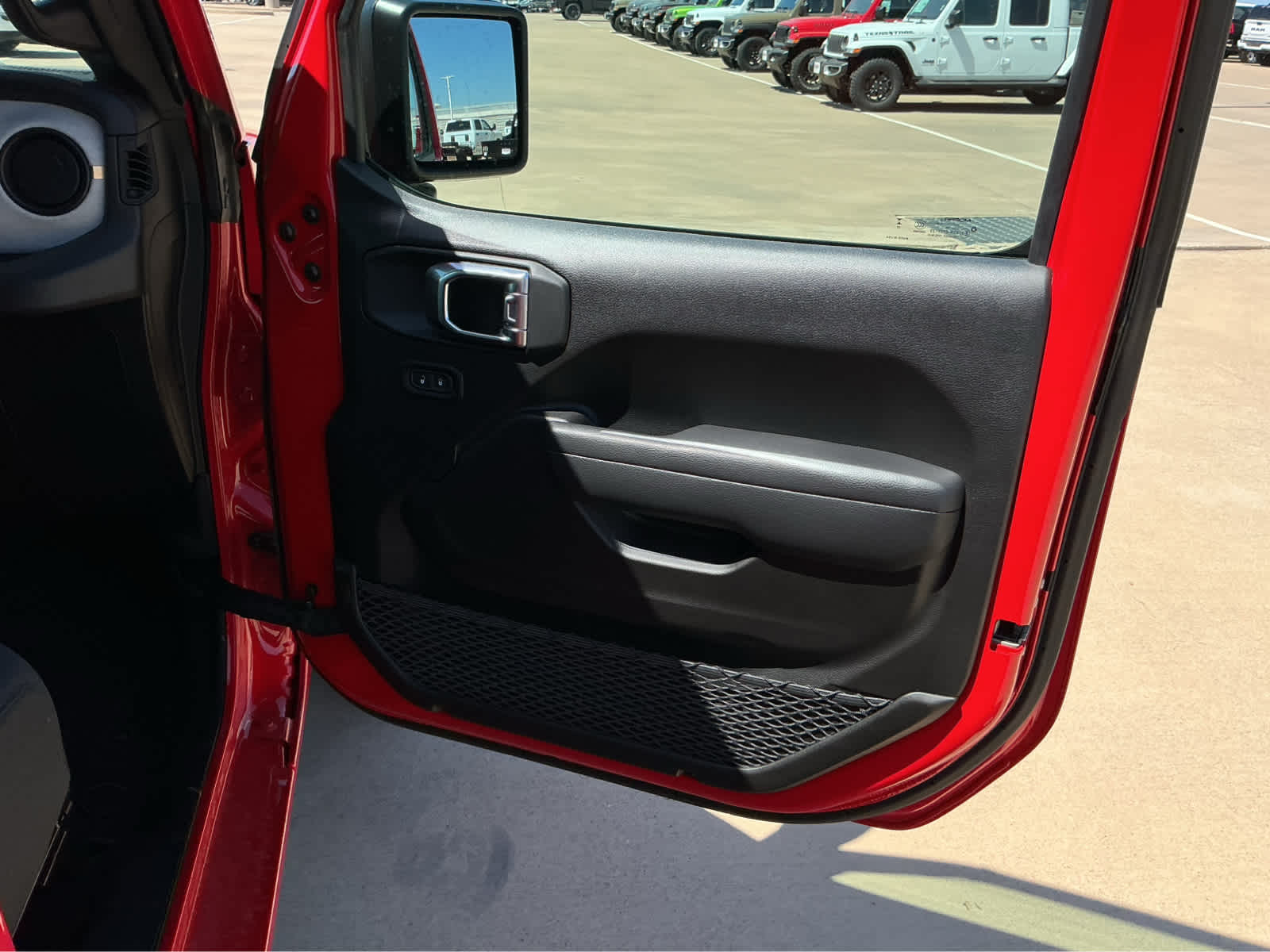 New Car 2025 Jeep Gladiator  Sport S For Sale Under $60,000 In Waco, Texas