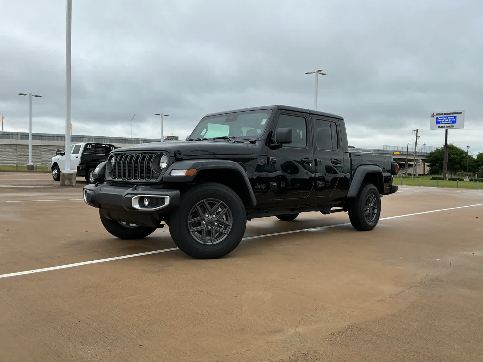 New Car 2025 Jeep Gladiator  Sport S For Sale Under $50,000 In Waco, Texas