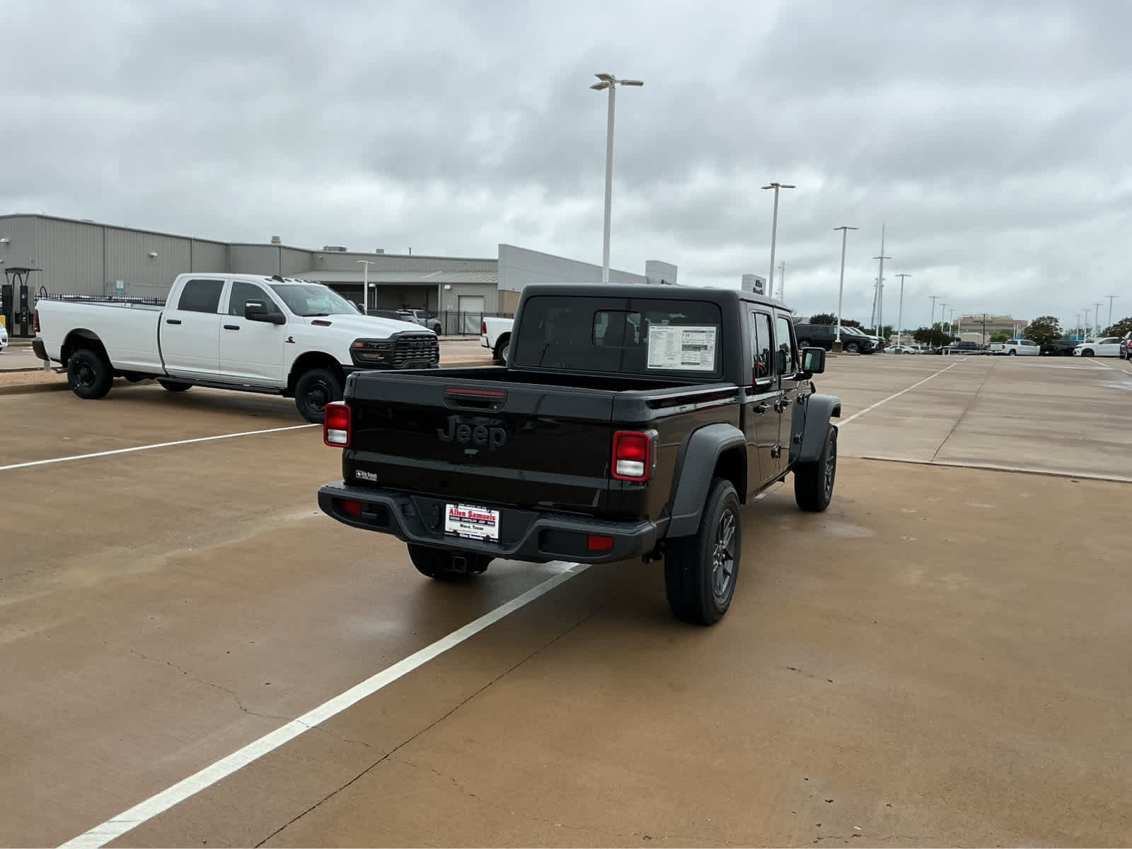 New Car 2025 Jeep Gladiator  Sport S For Sale Under $50,000 In Waco, Texas