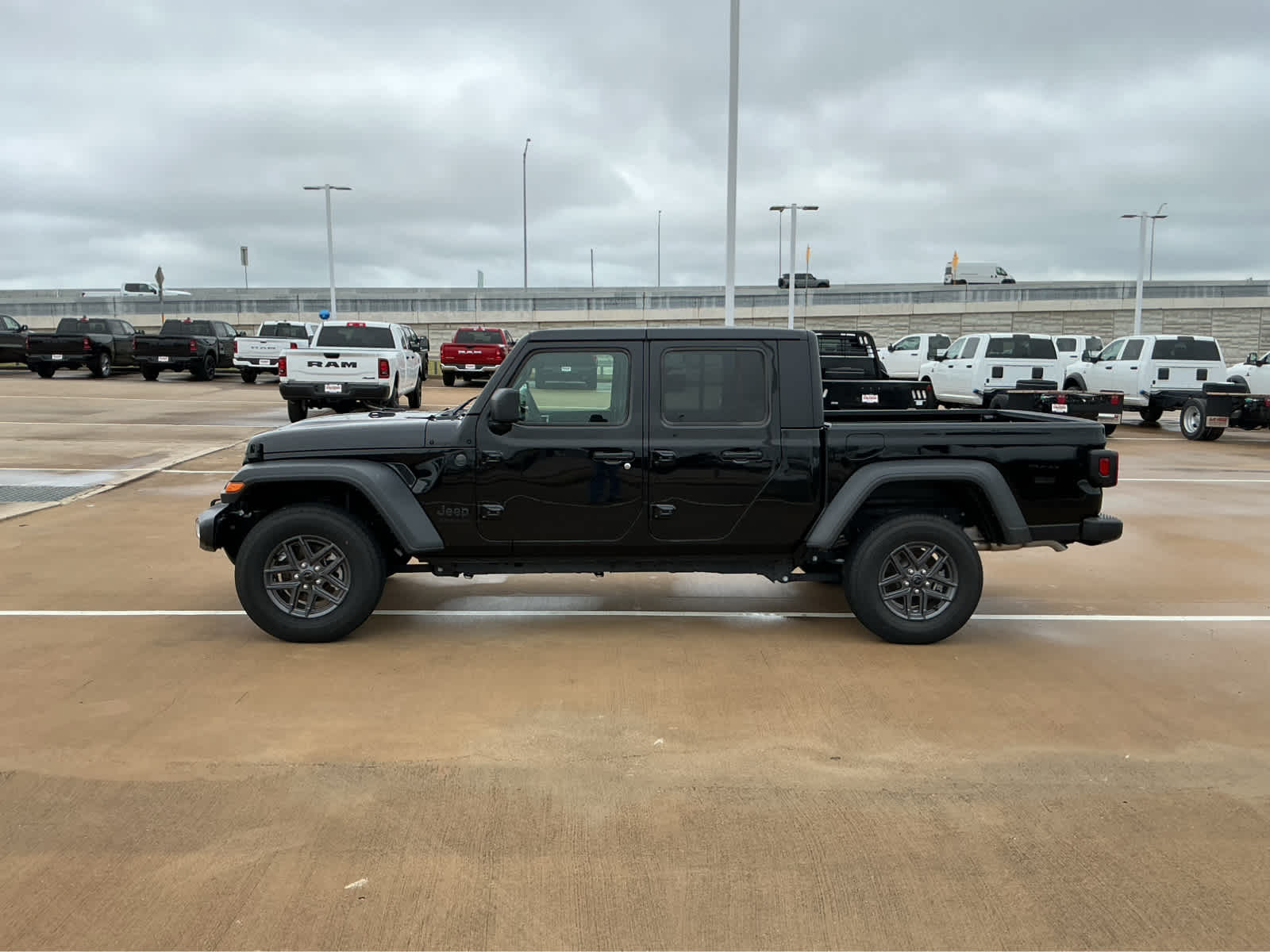 New Car 2025 Jeep Gladiator  Sport S For Sale Under $50,000 In Waco, Texas