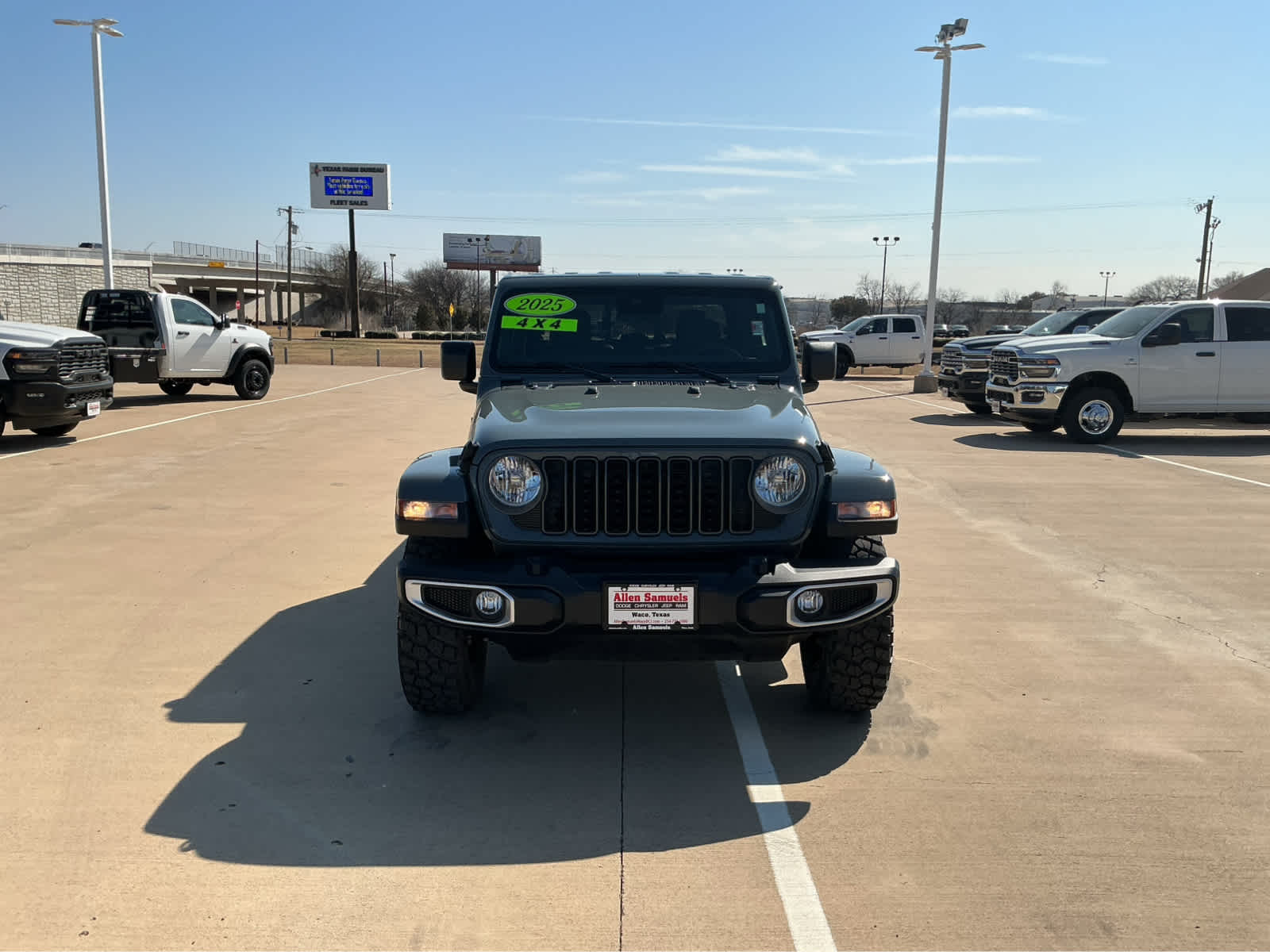 Used Car 2025 Jeep Gladiator  Nighthawk For Sale Under $40,000 In Waco, Texas