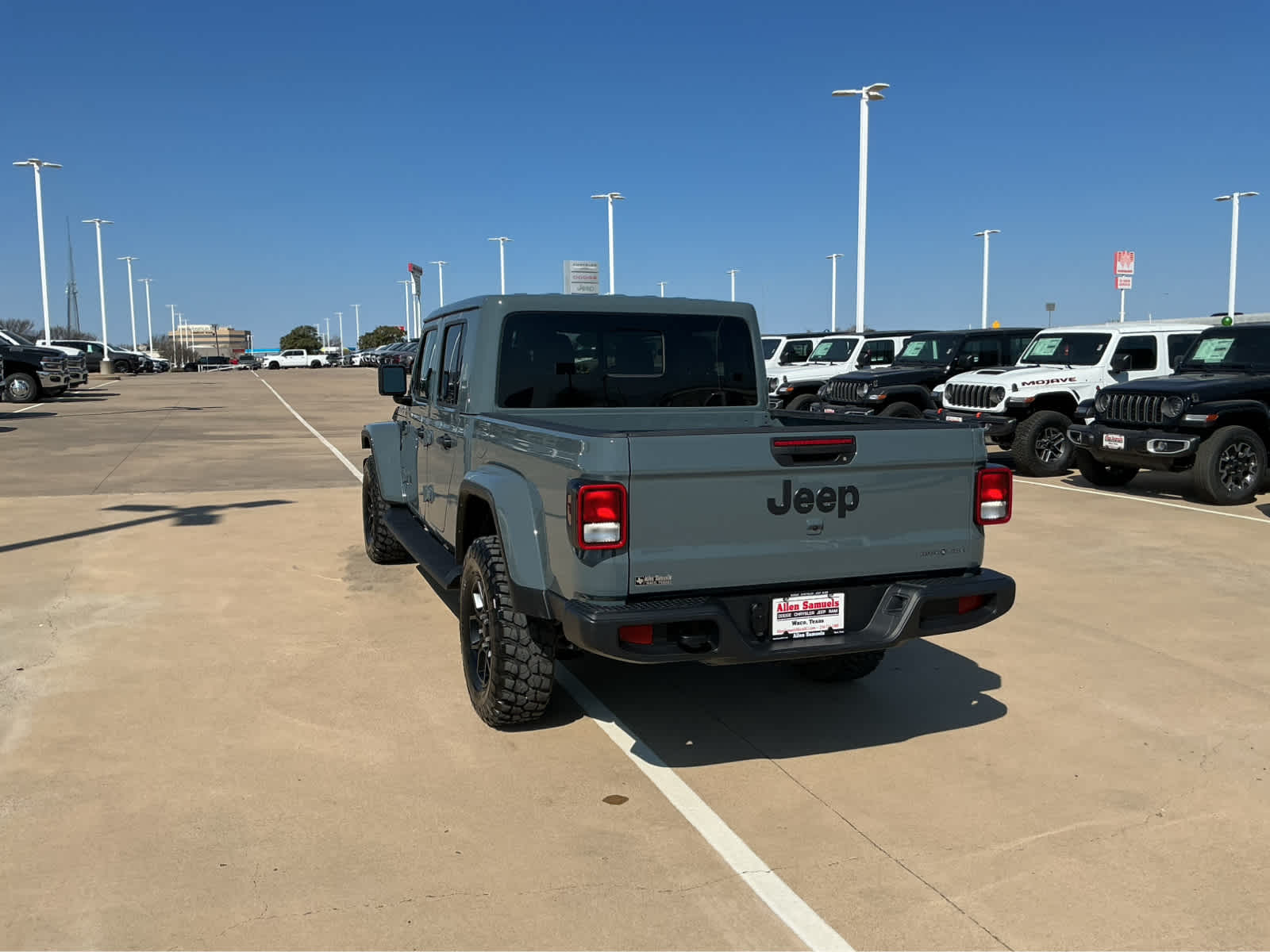 Used Car 2025 Jeep Gladiator  Nighthawk For Sale Under $40,000 In Waco, Texas