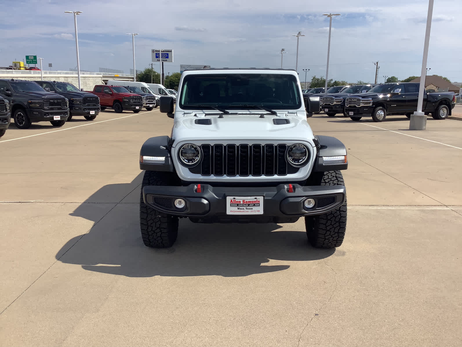 New Car 2025 Jeep Gladiator  Rubicon For Sale Under $60,000 In Waco, Texas