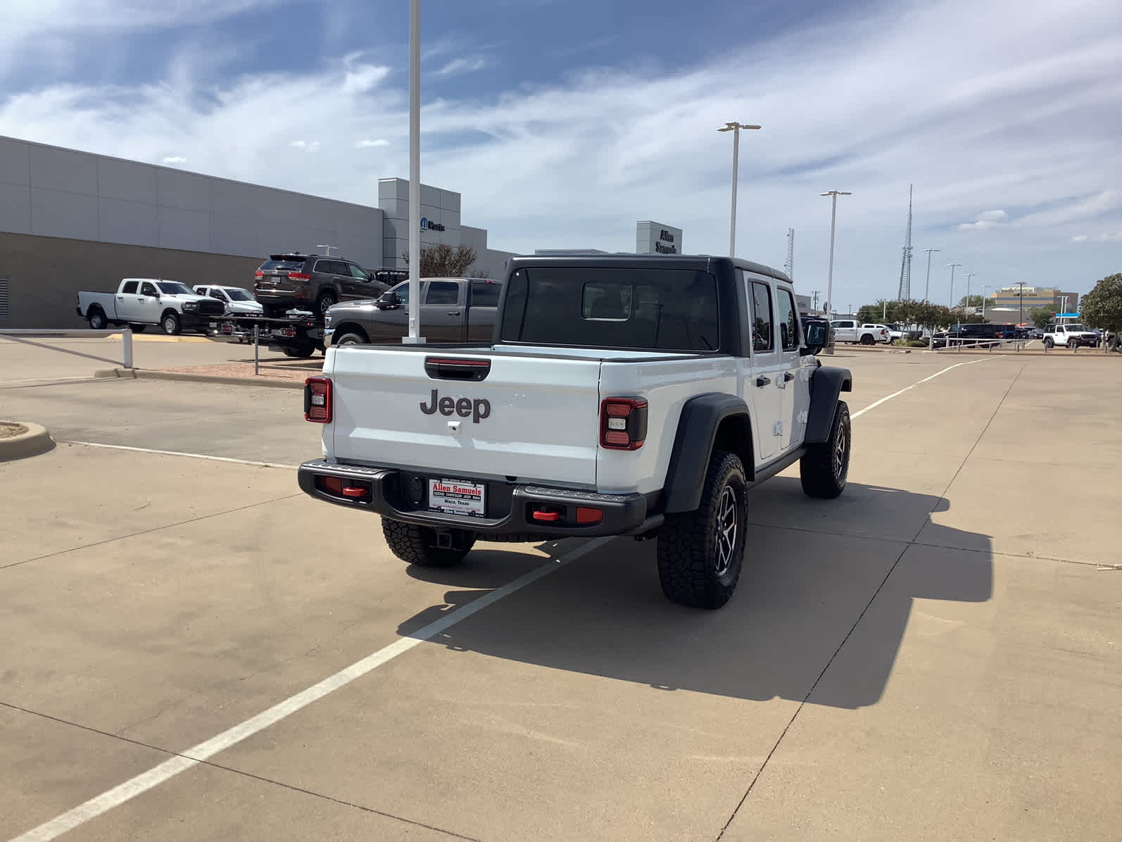 New Car 2025 Jeep Gladiator  Rubicon For Sale Under $60,000 In Waco, Texas
