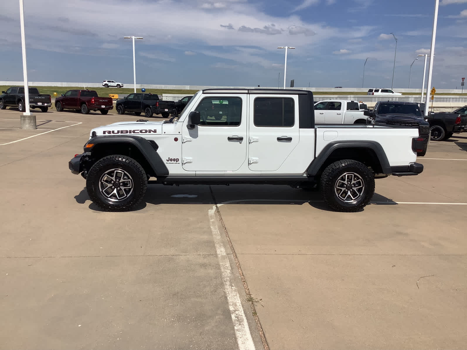 New Car 2025 Jeep Gladiator  Rubicon For Sale Under $60,000 In Waco, Texas