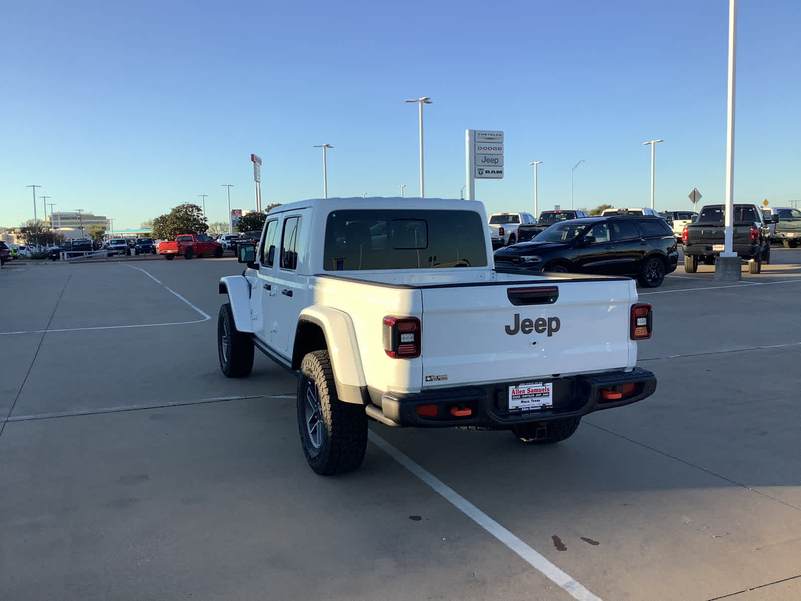 New Car 2025 Jeep Gladiator  Mojave X For Sale Under $70,000 In Waco, Texas