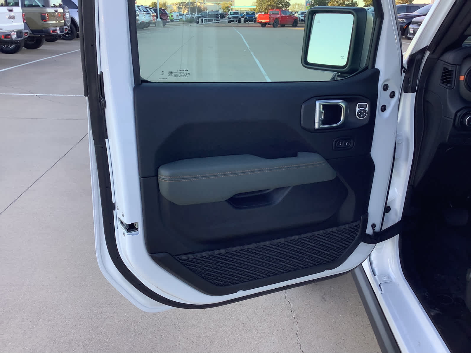 New Car 2025 Jeep Gladiator  Mojave X For Sale Under $70,000 In Waco, Texas