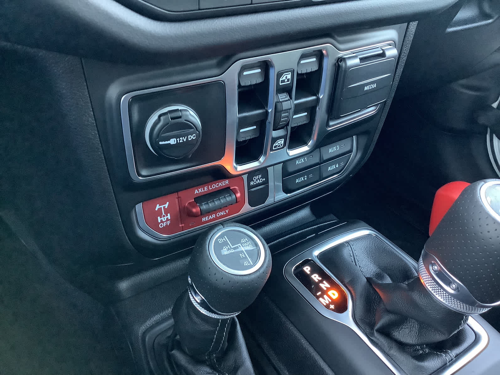 New Car 2025 Jeep Gladiator  Mojave X For Sale Under $70,000 In Waco, Texas