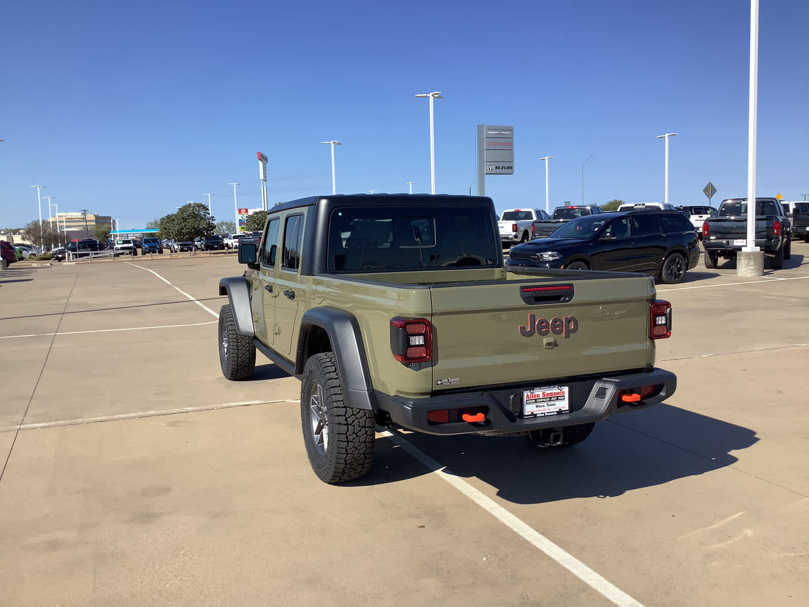 New Car 2025 Jeep Gladiator  Mojave For Sale Under $60,000 In Waco, Texas