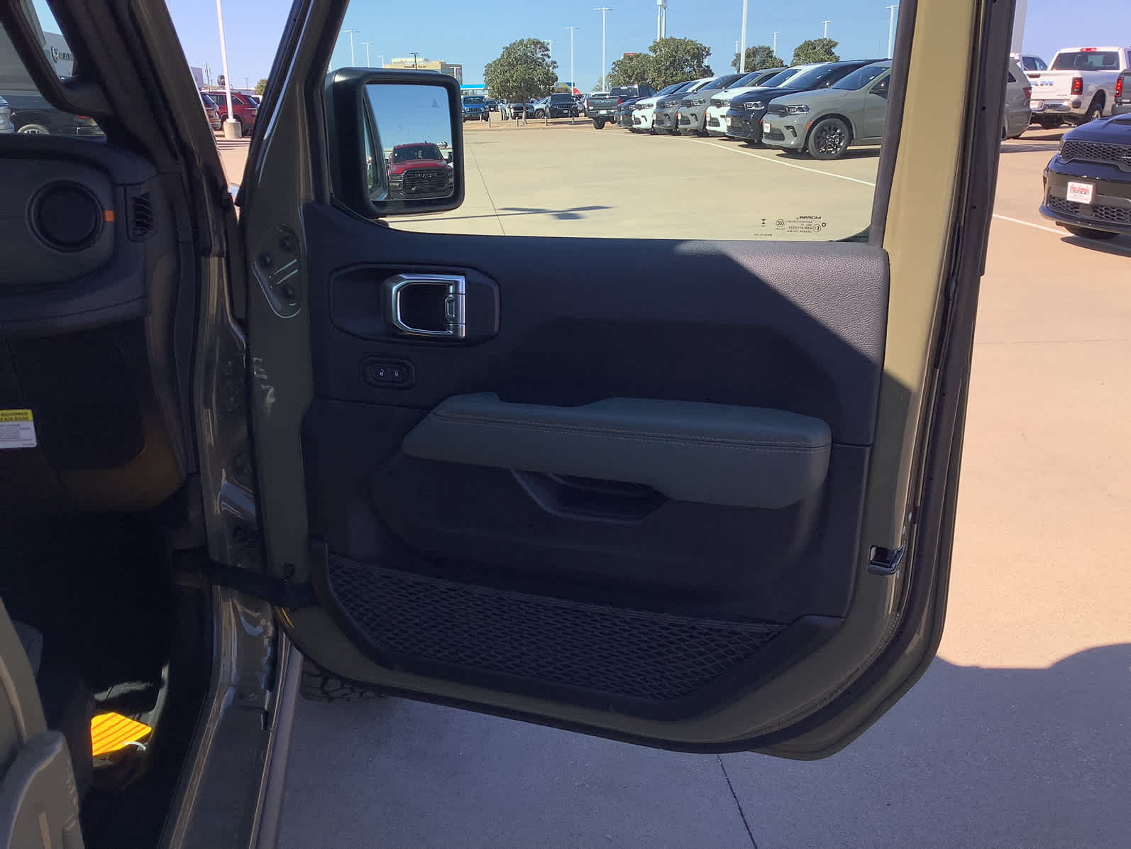 New Car 2025 Jeep Gladiator  Mojave For Sale Under $60,000 In Waco, Texas
