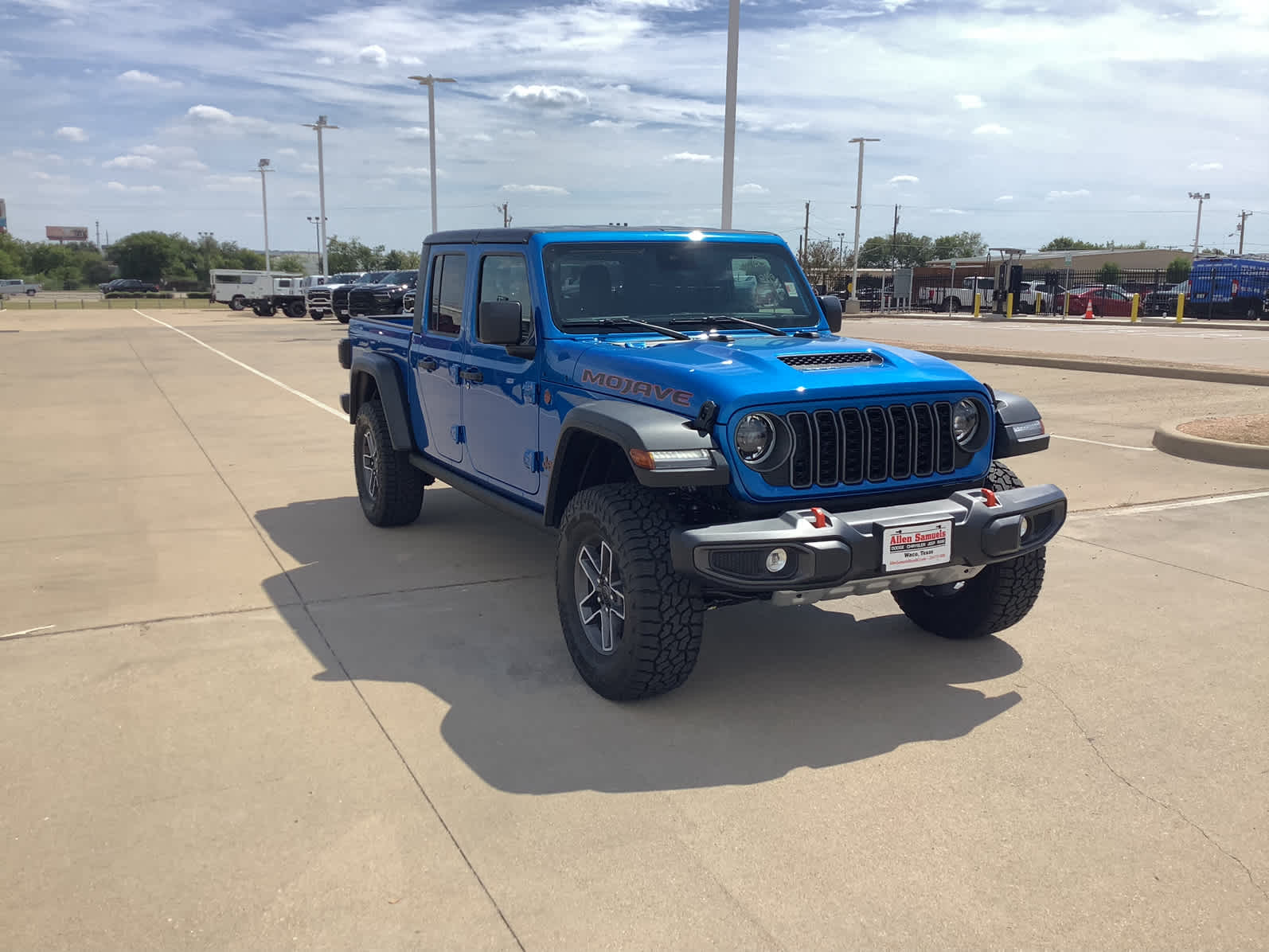 New Car 2025 Jeep Gladiator  Mojave For Sale Under $60,000 In Waco, Texas