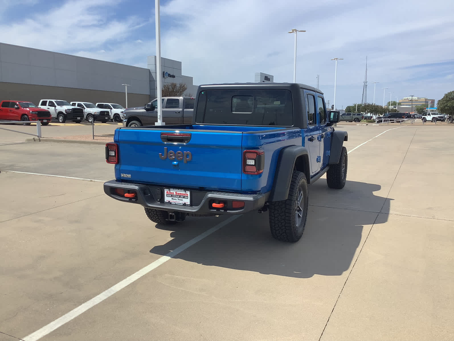 New Car 2025 Jeep Gladiator  Mojave For Sale Under $60,000 In Waco, Texas
