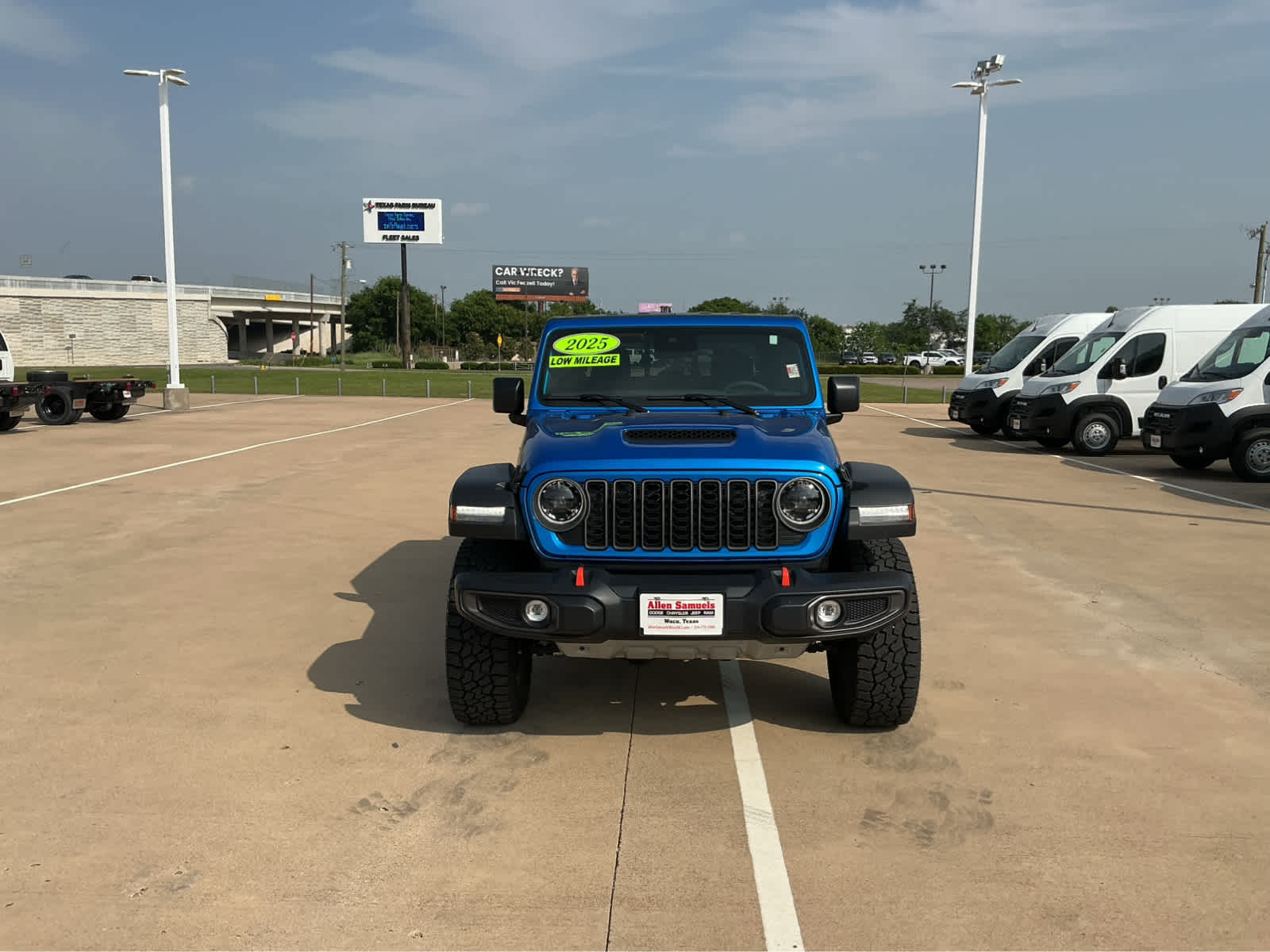Used Car 2025 Jeep Gladiator  Mojave For Sale Under $60,000 In Waco, Texas