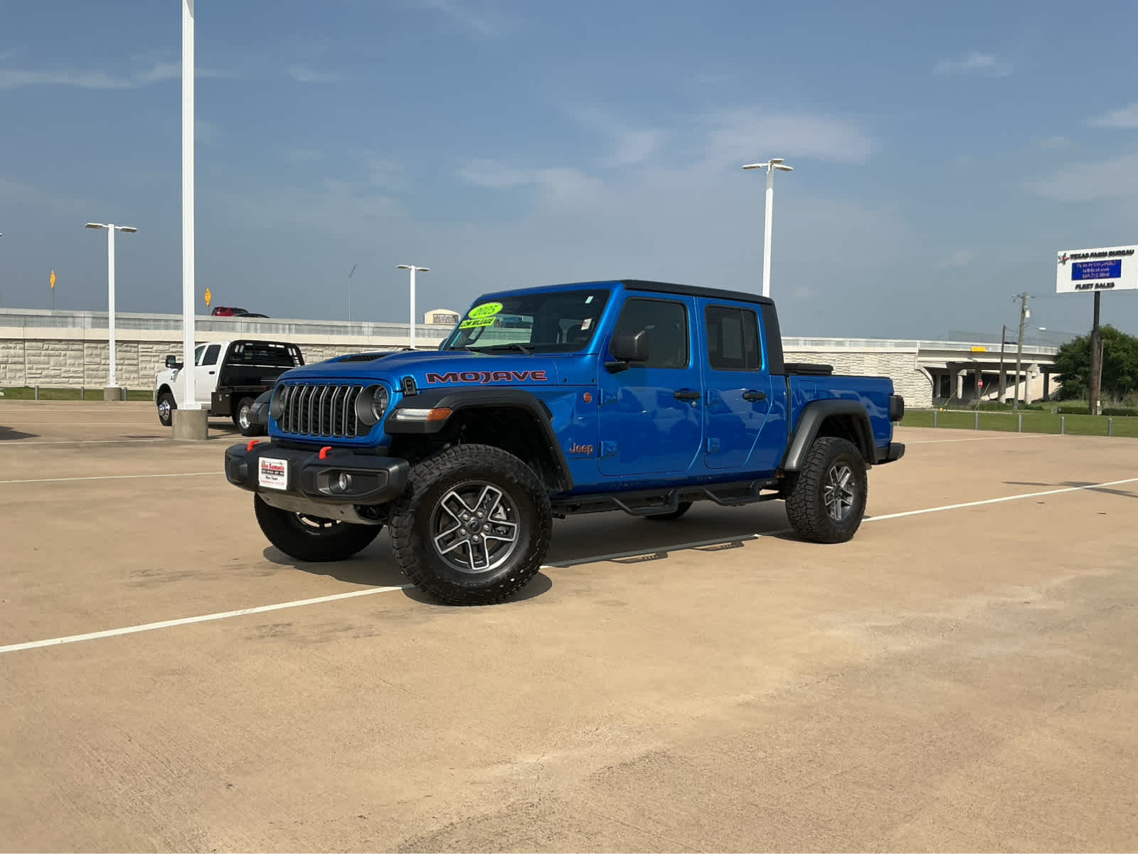 Used Car 2025 Jeep Gladiator  Mojave For Sale Under $60,000 In Waco, Texas