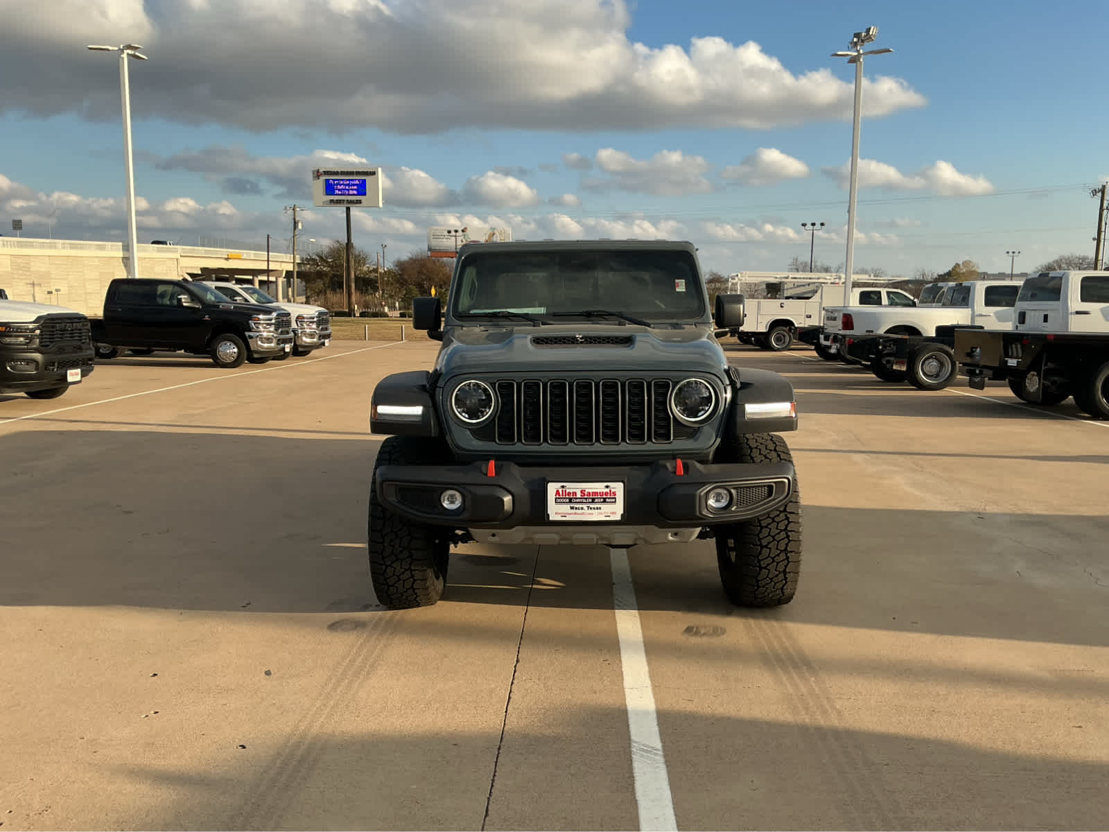 New Car 2025 Jeep Gladiator  Mojave For Sale Under $60,000 In Waco, Texas