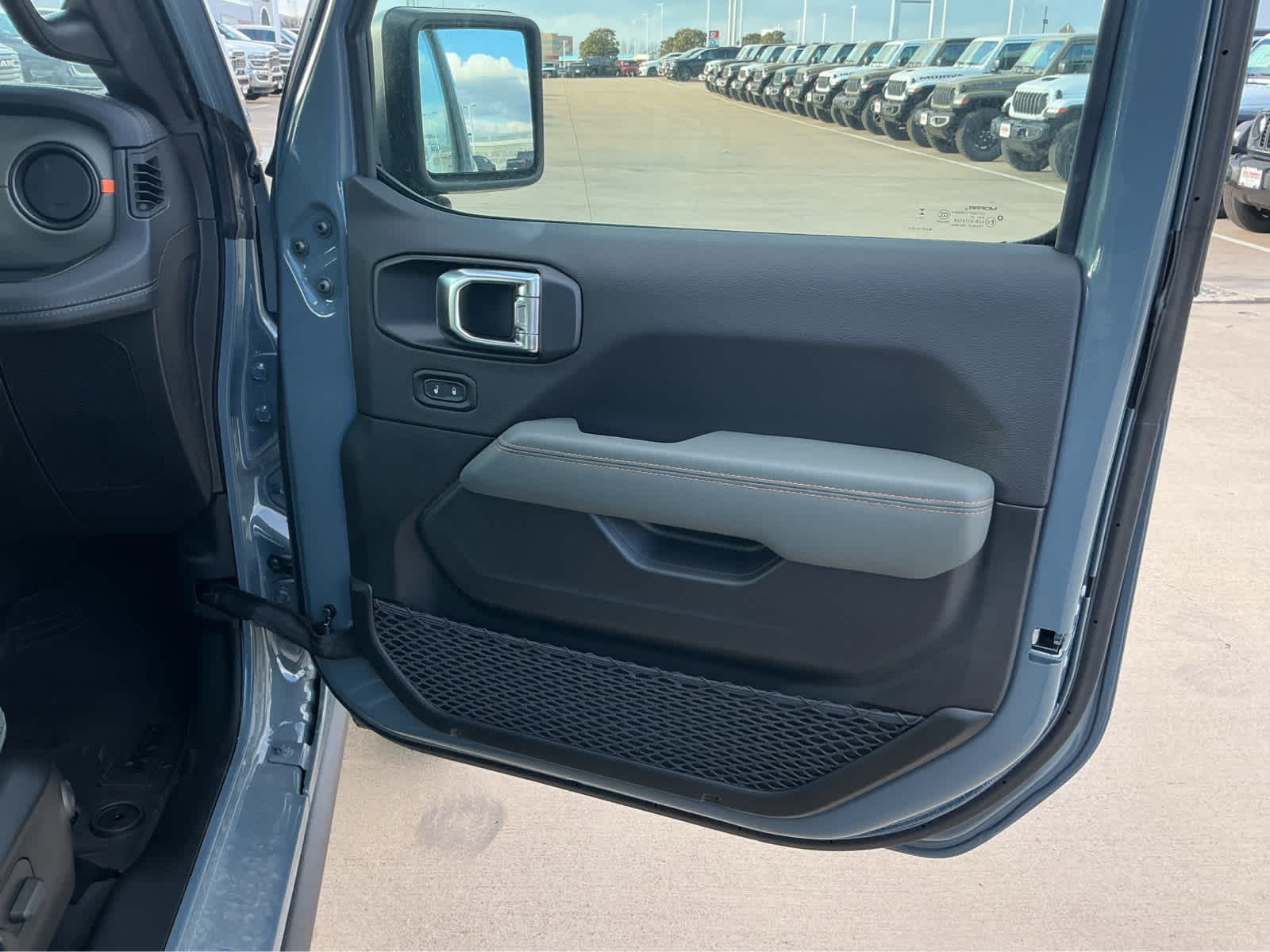 New Car 2025 Jeep Gladiator  Mojave For Sale Under $60,000 In Waco, Texas