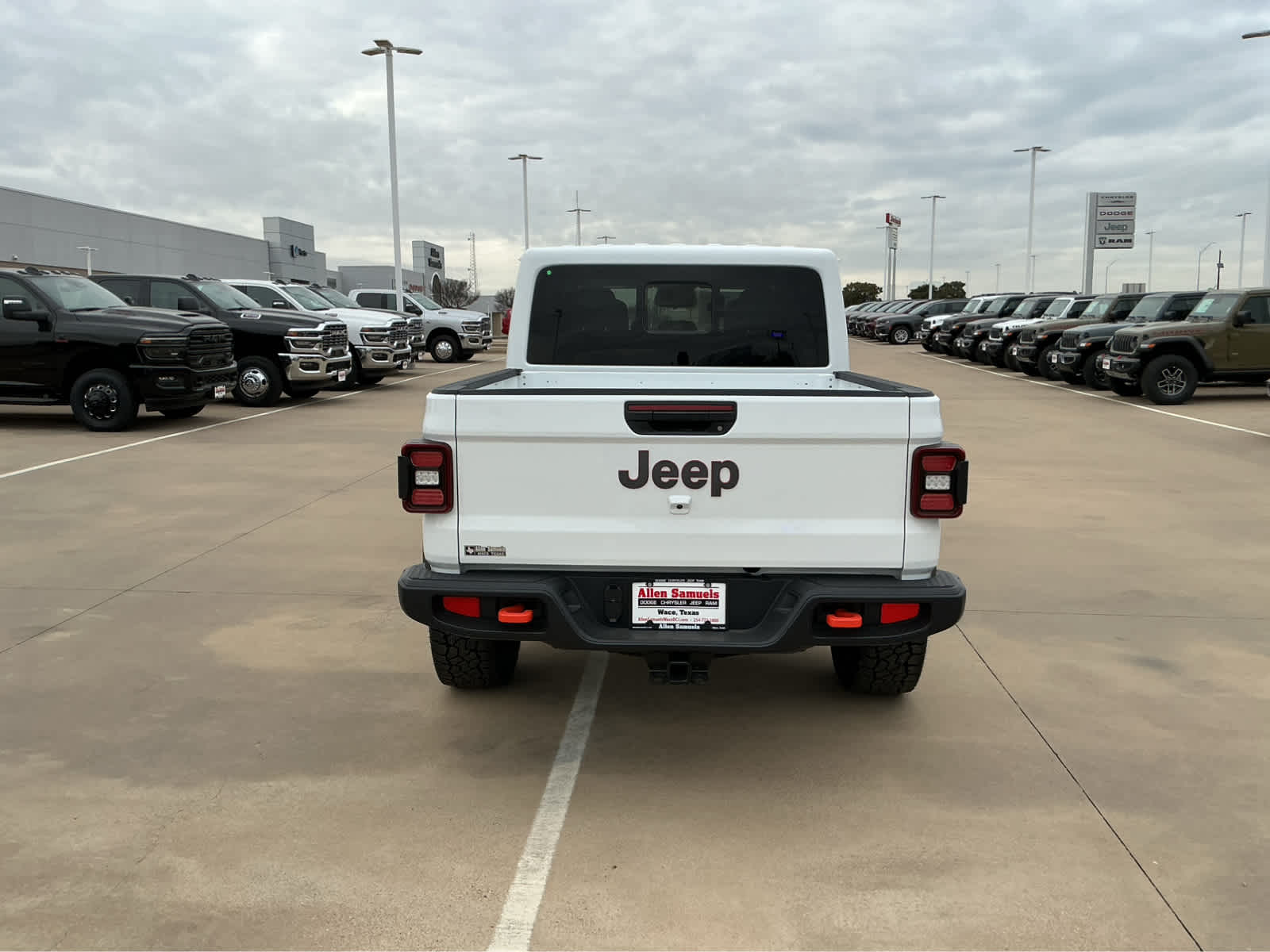 new 2026 Jeep Gladiator car, priced at $58,850