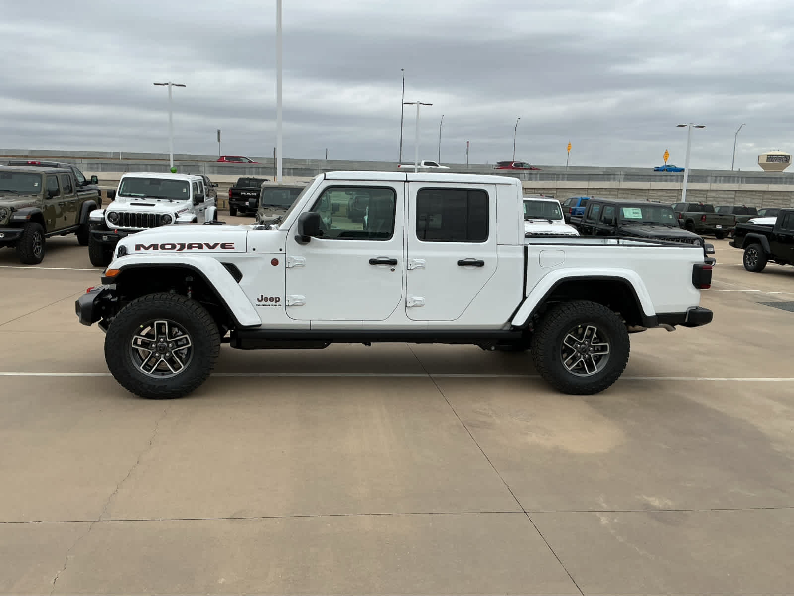 new 2026 Jeep Gladiator car, priced at $58,850
