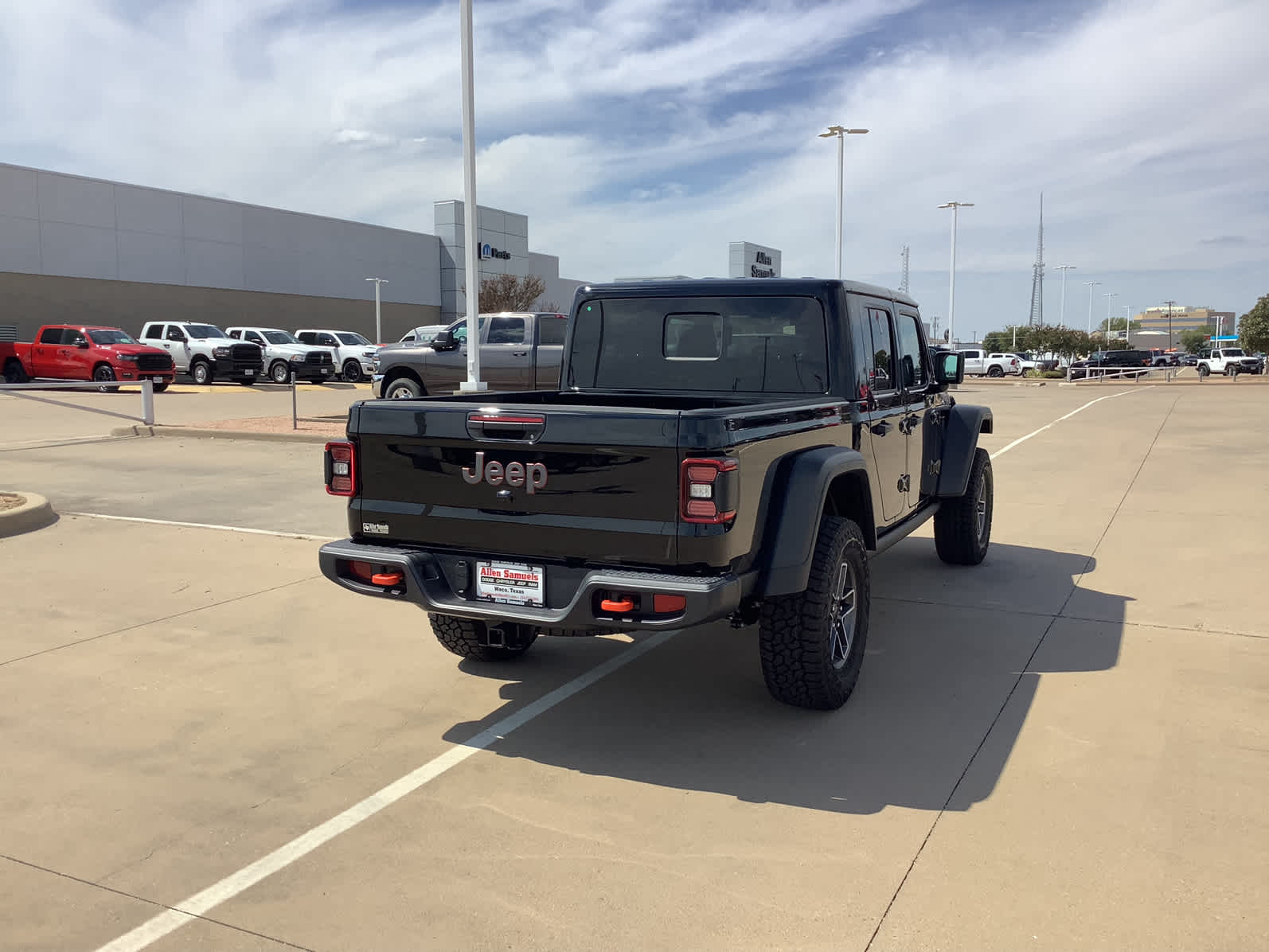 New Car 2025 Jeep Gladiator  Mojave For Sale Under $60,000 In Waco, Texas