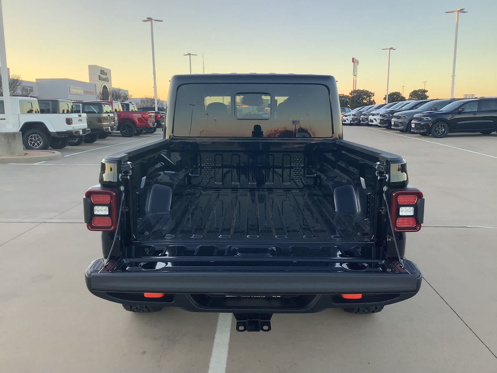 new 2026 Jeep Gladiator car, priced at $53,510
