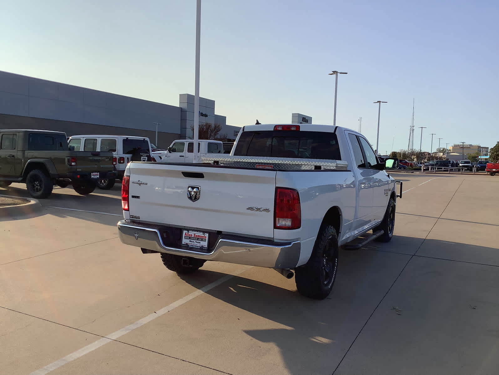 Used Car 2019 Ram 1500 Classic  Slt For Sale Under $30,000 In Waco, Texas