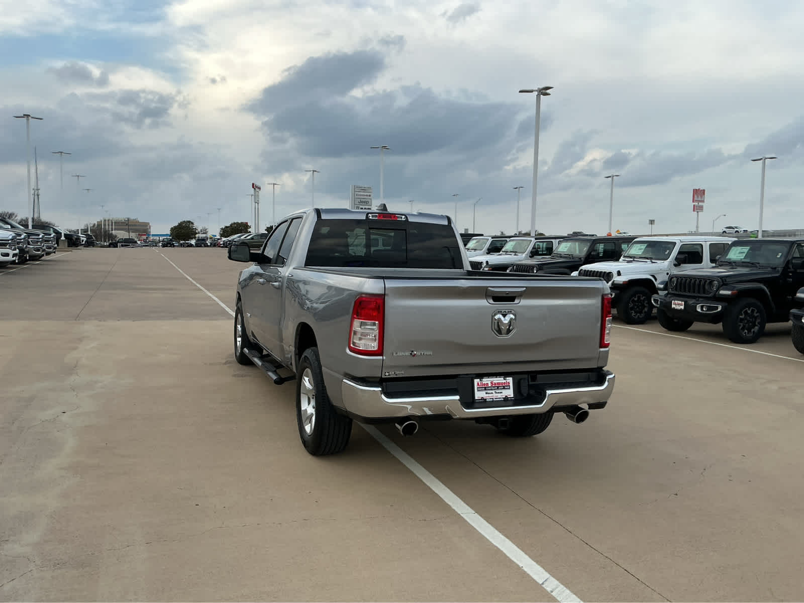 used 2022 Ram 1500 car, priced at $35,850