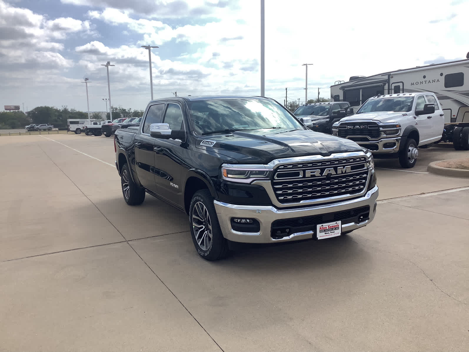 new 2026 Ram 1500 car, priced at $77,020