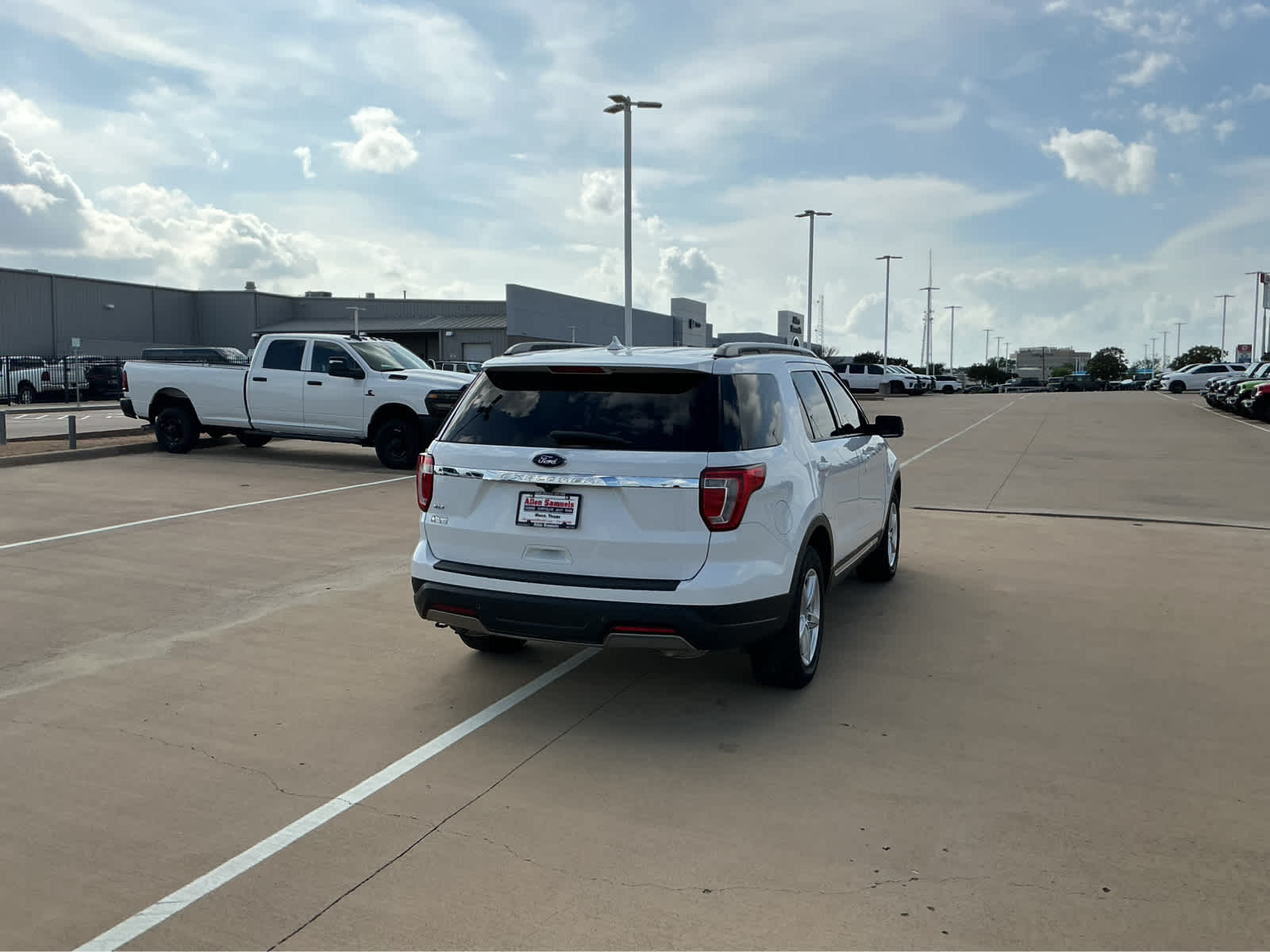 Used Car 2019 Ford Explorer  Xlt For Sale Under $20,000 In Waco, Texas